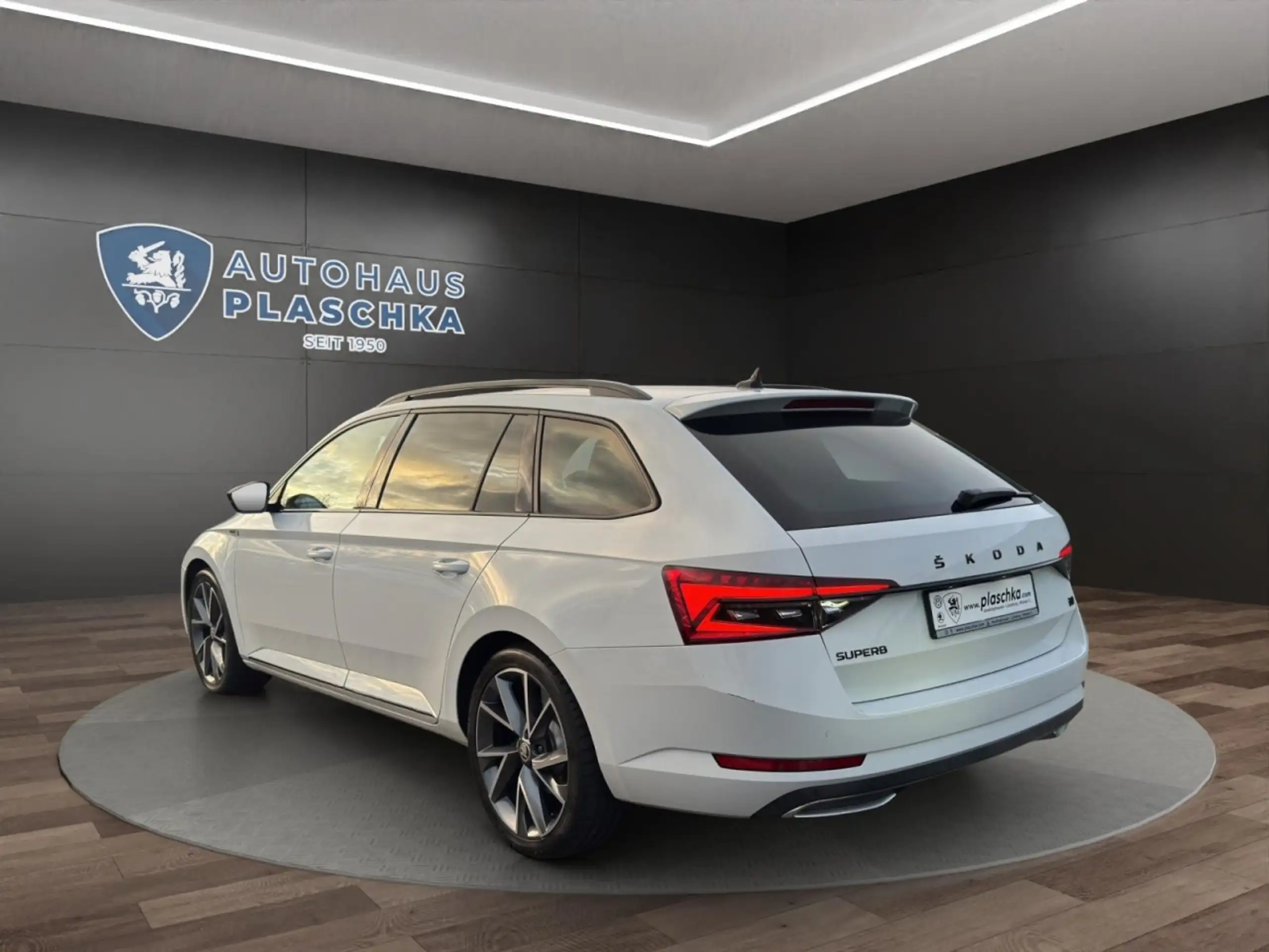 Skoda - Superb