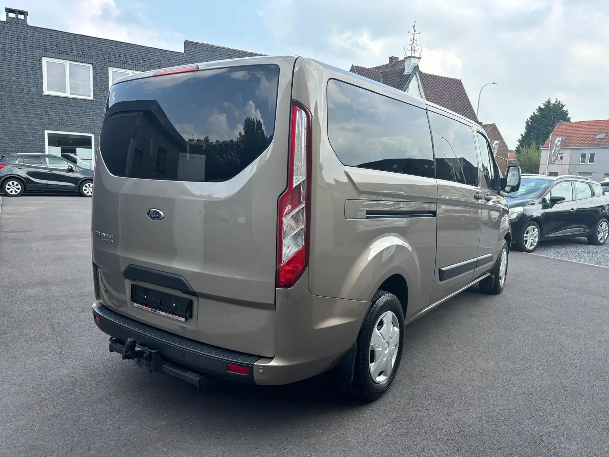 Ford - Transit Custom