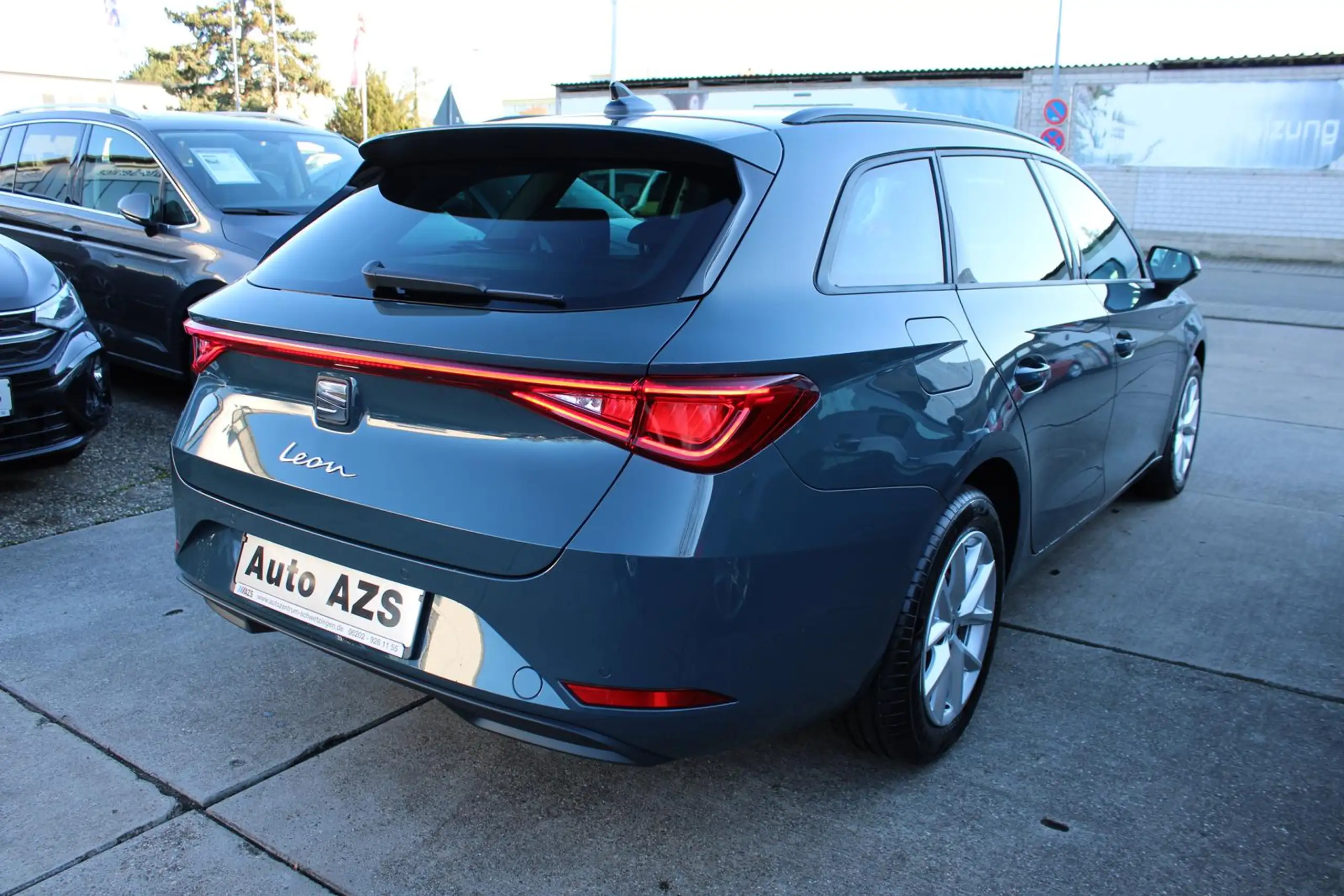 SEAT - Leon