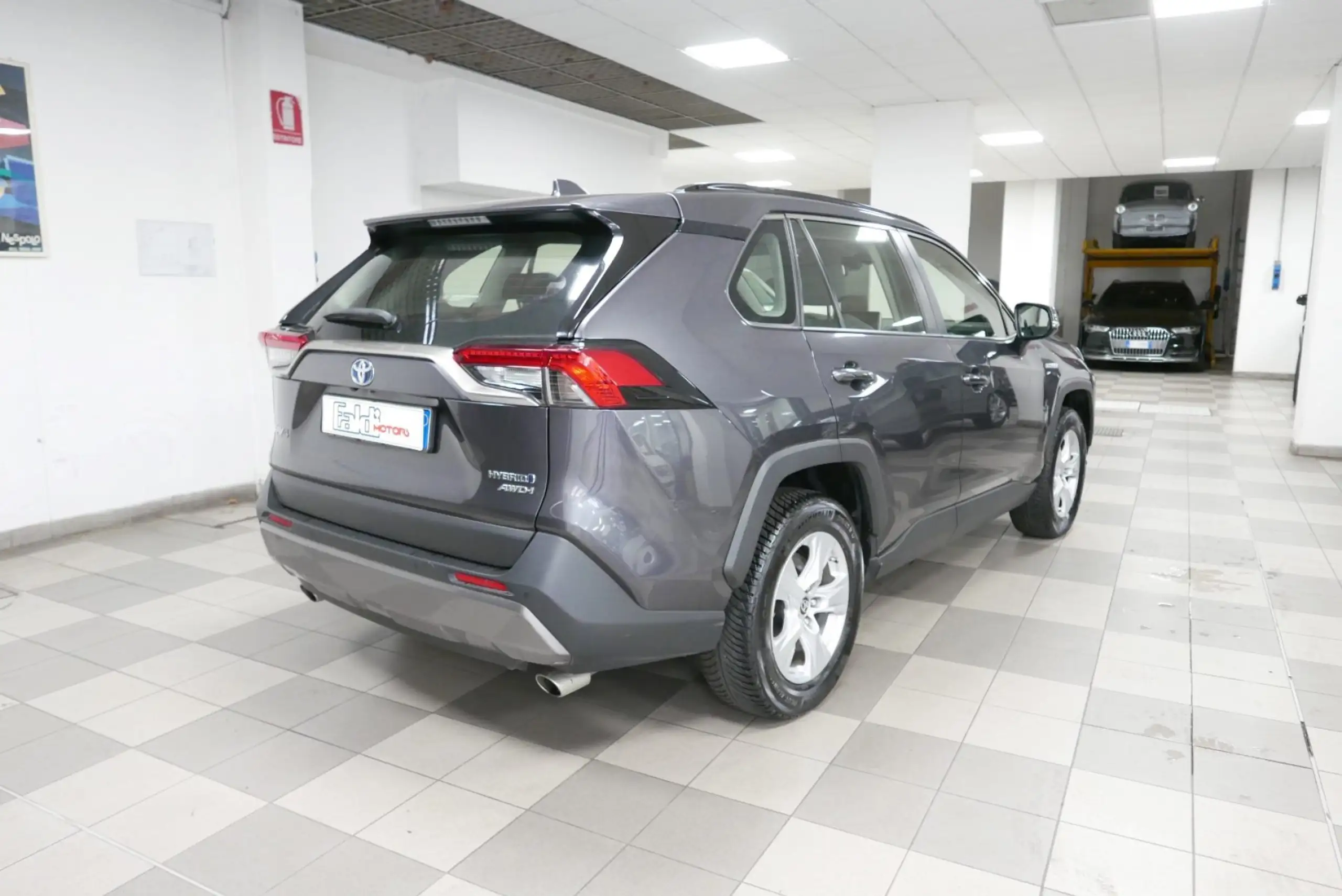 Toyota - RAV 4