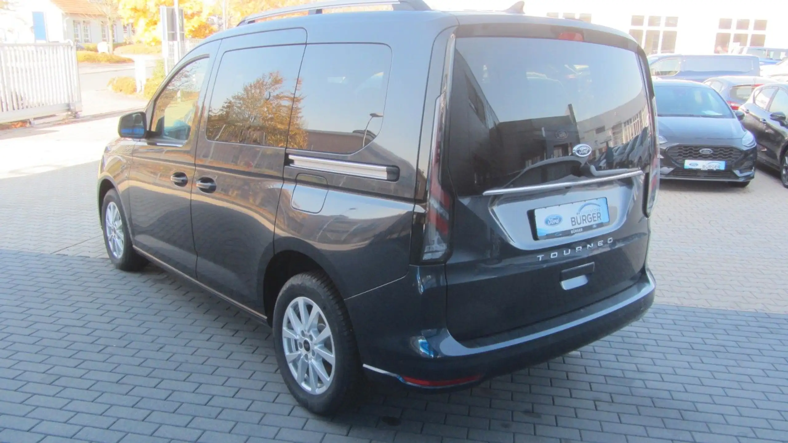 Ford - Tourneo Connect