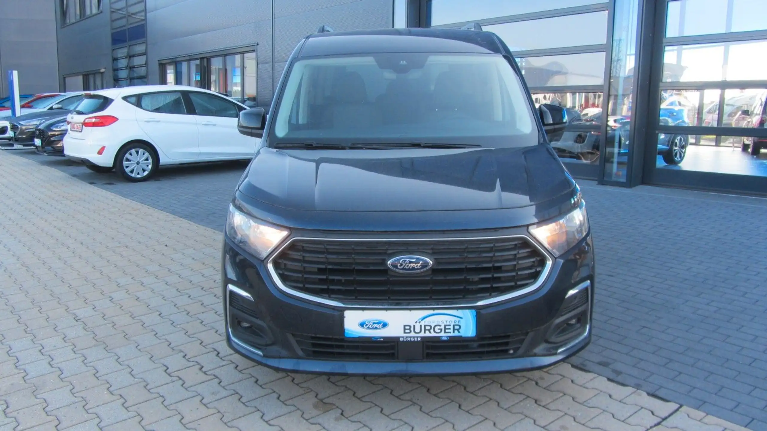 Ford - Tourneo Connect