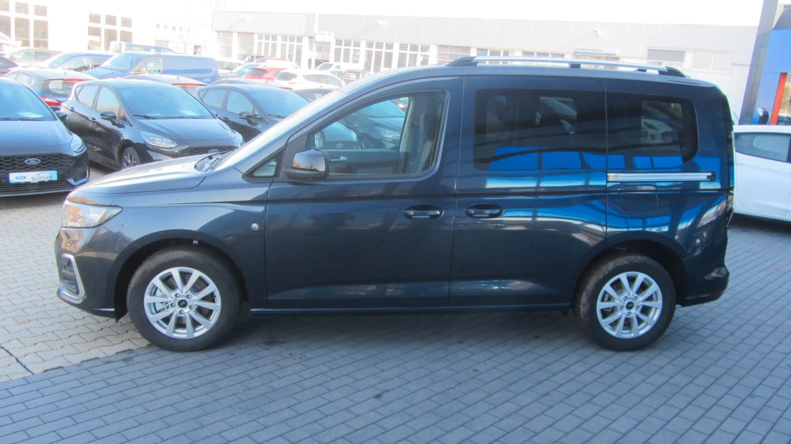 Ford - Tourneo Connect