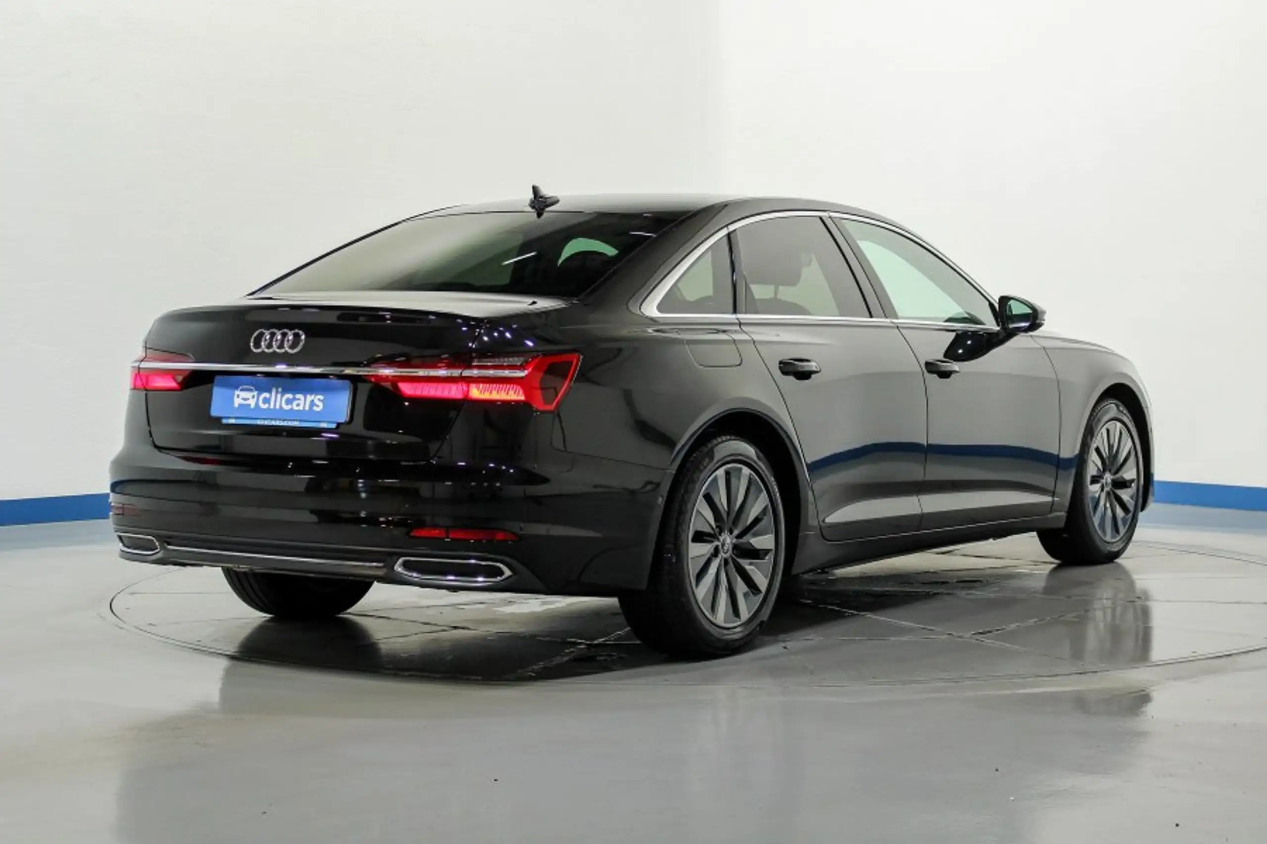 Audi - A6