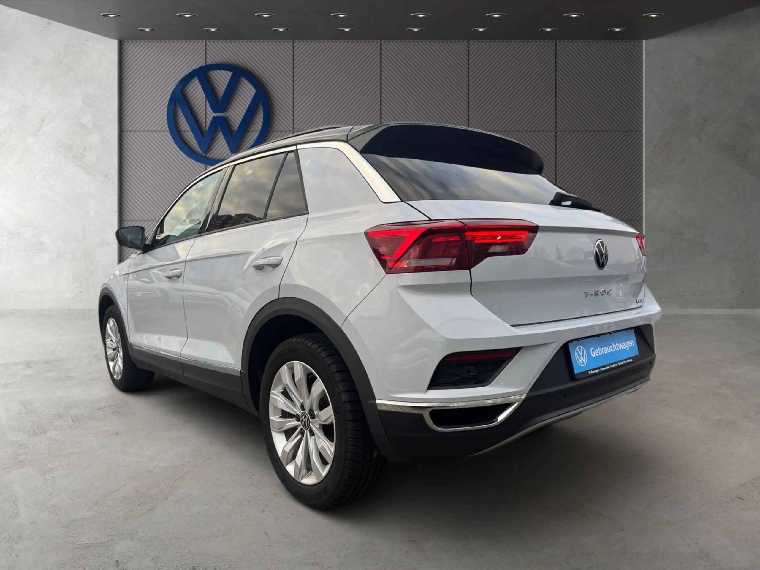 Volkswagen - T-Roc