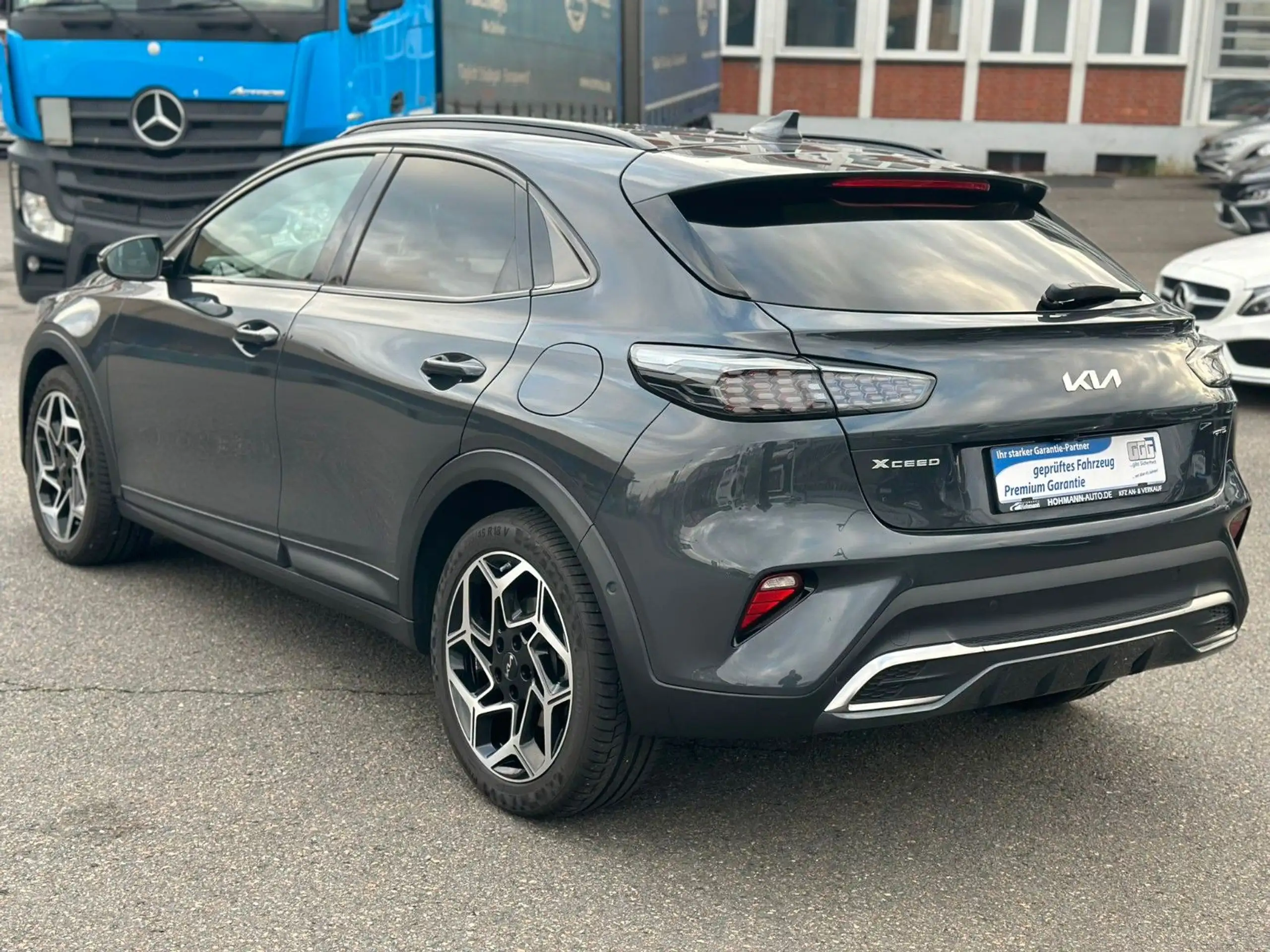 Kia - XCeed