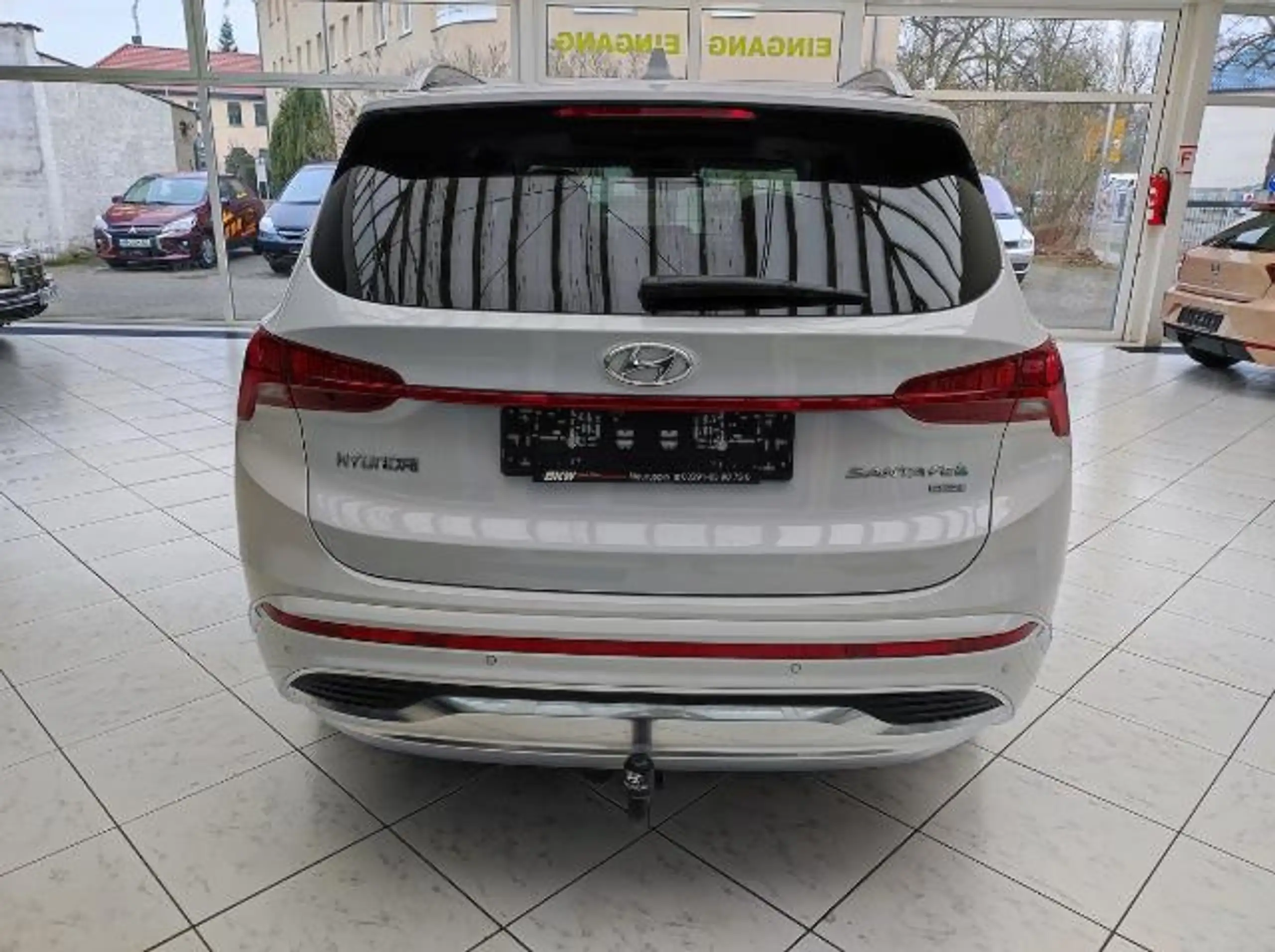 Hyundai - SANTA FE