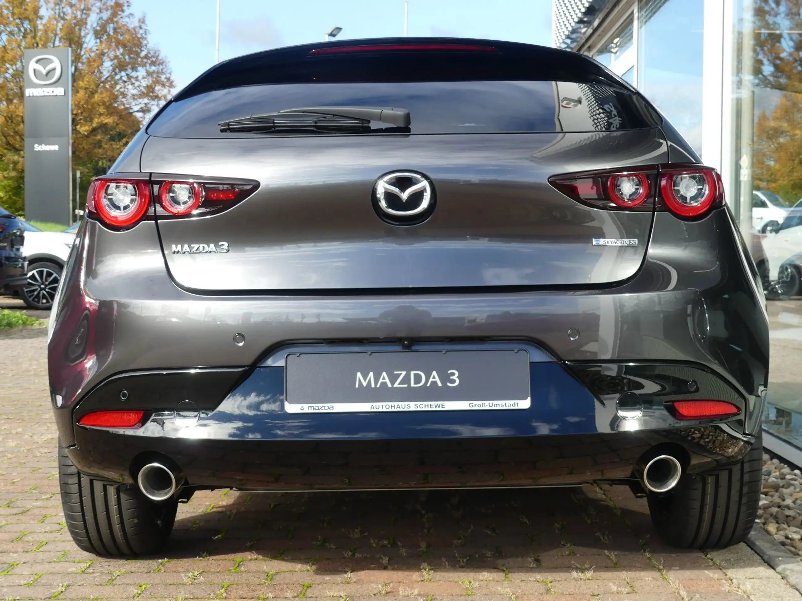 Mazda - 3