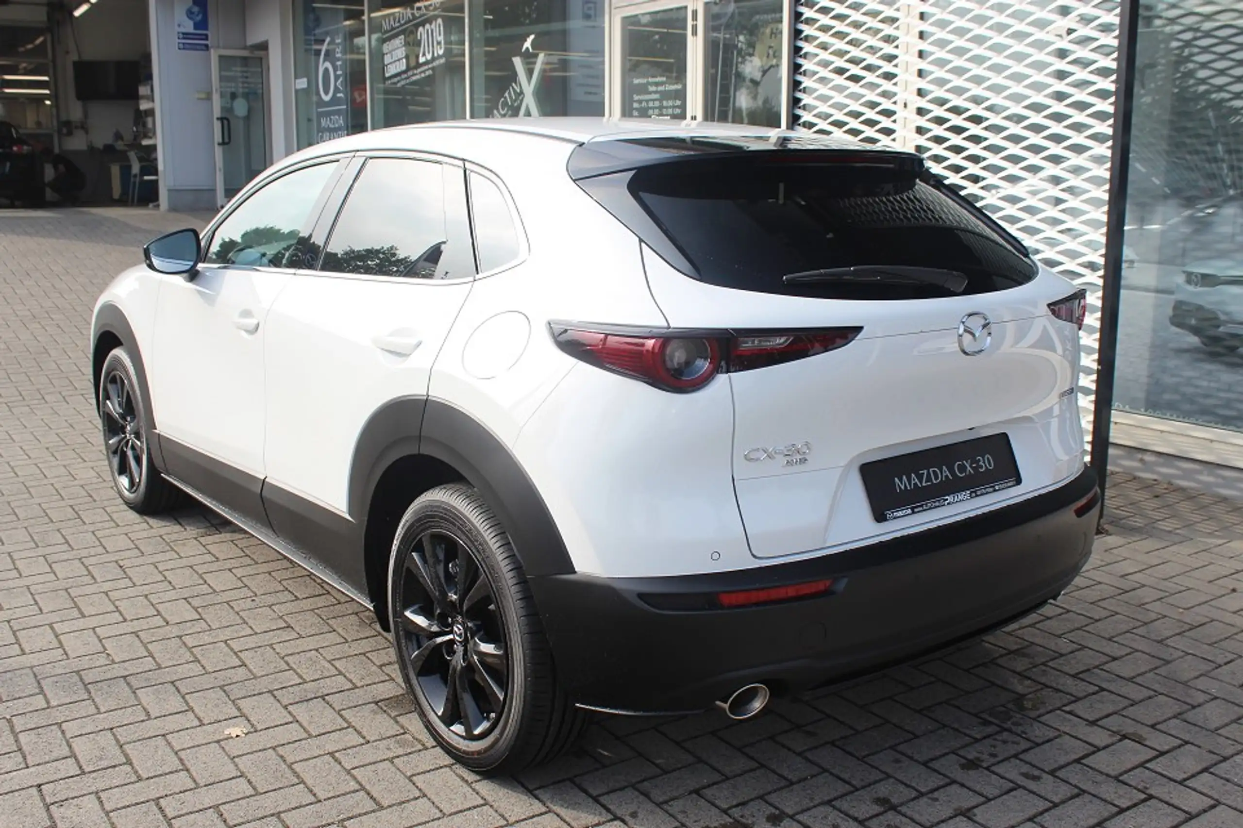 Mazda - CX-30