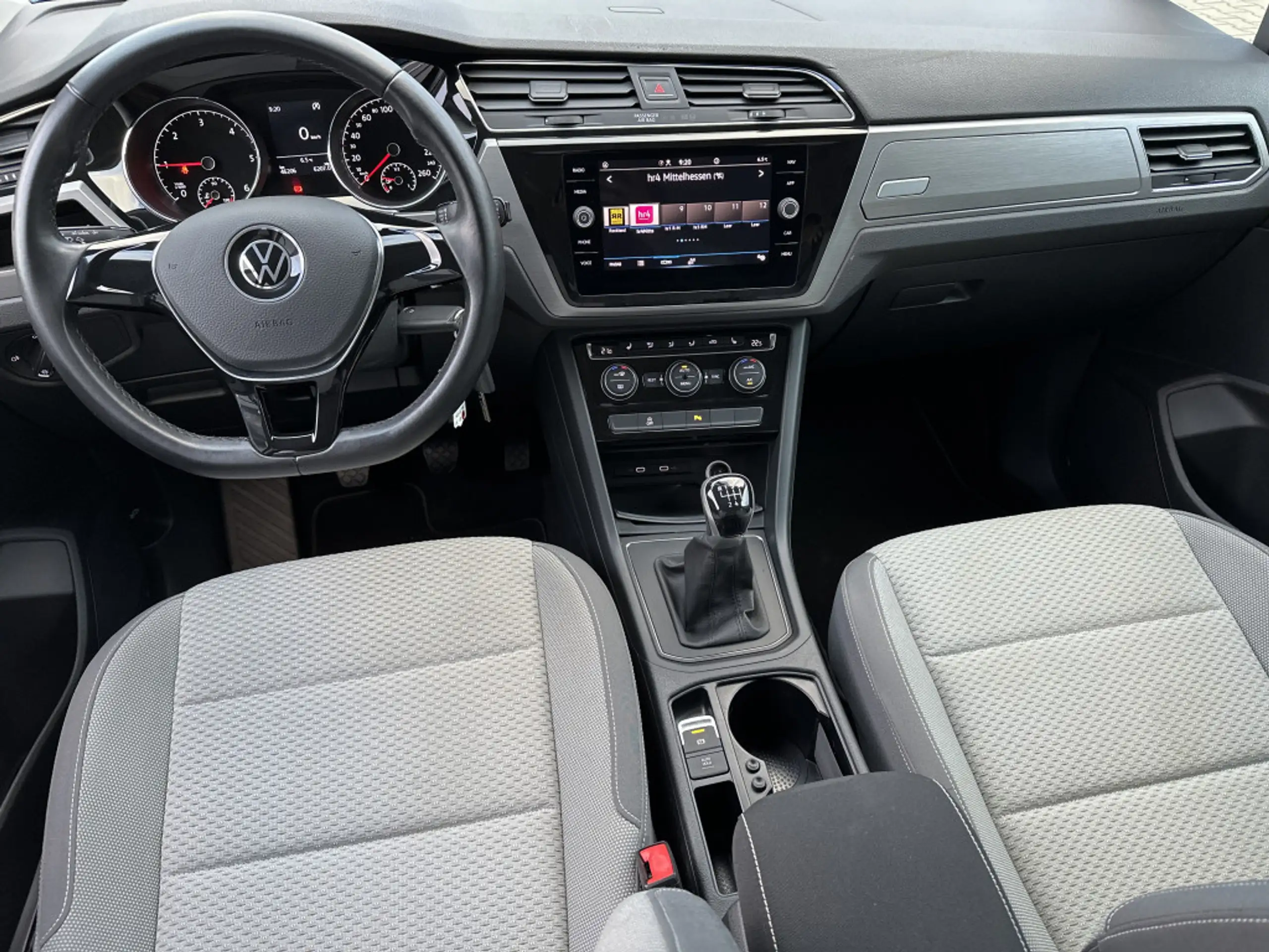 Volkswagen - Touran