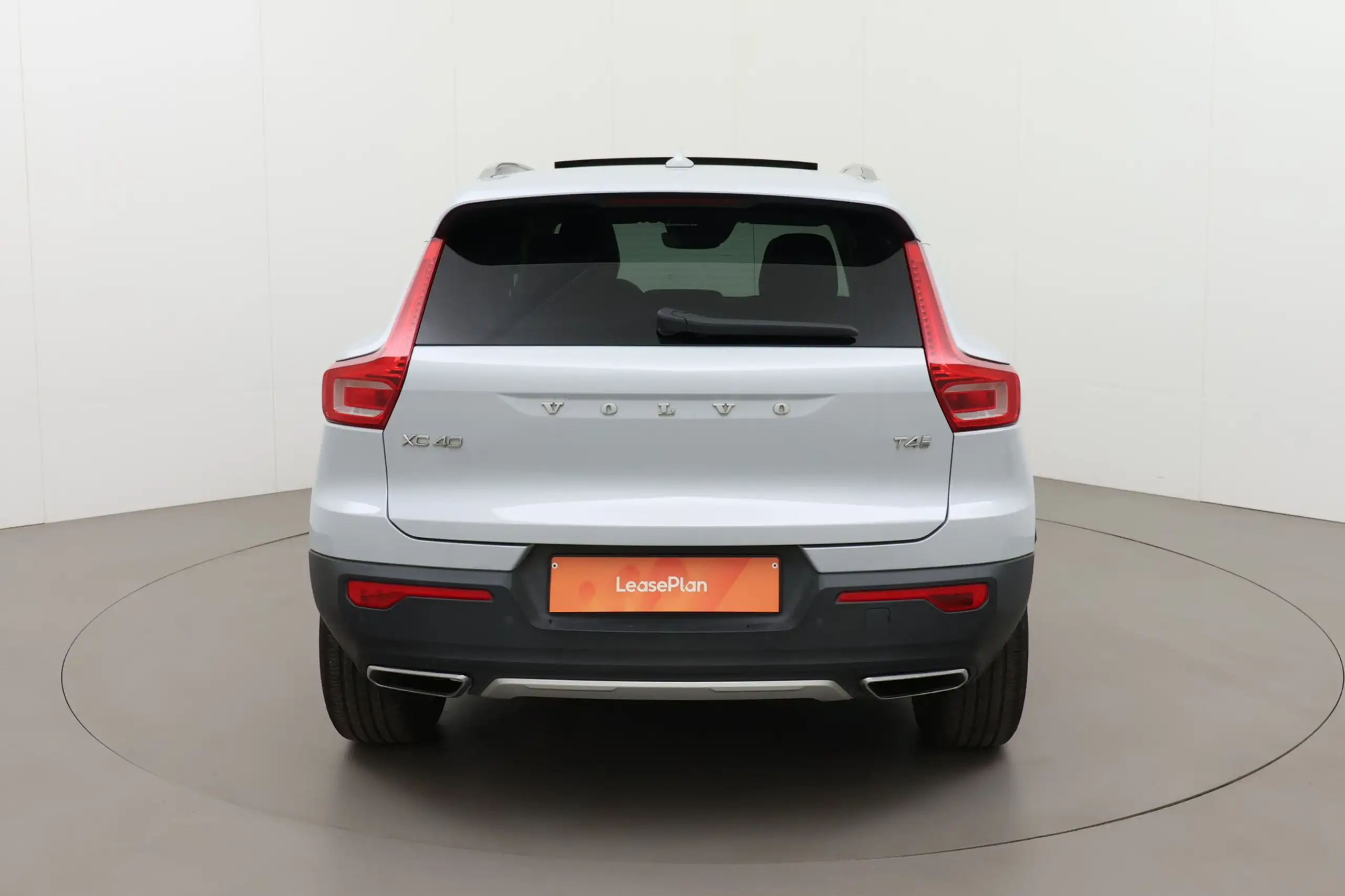 Volvo - XC40