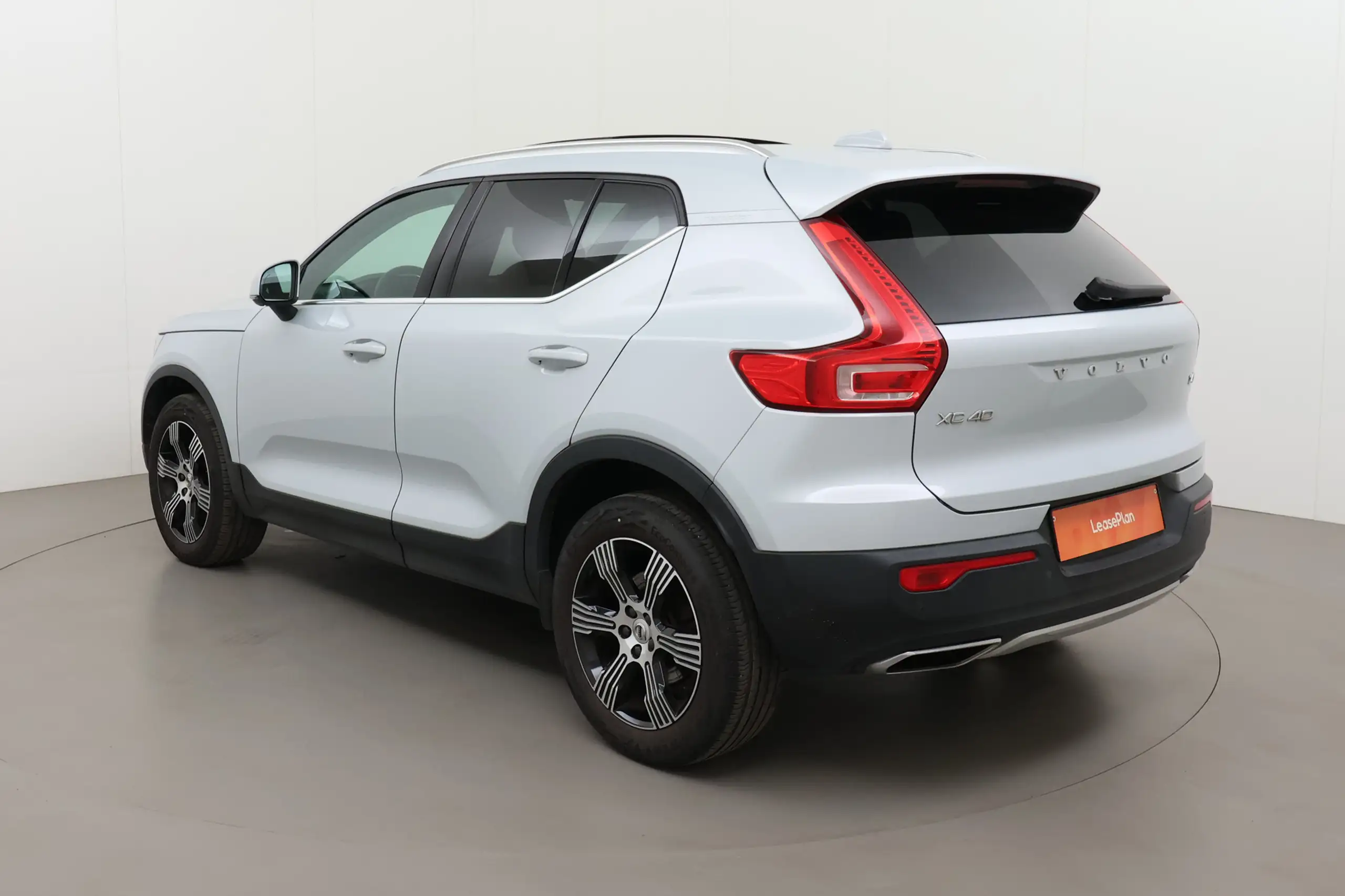 Volvo - XC40