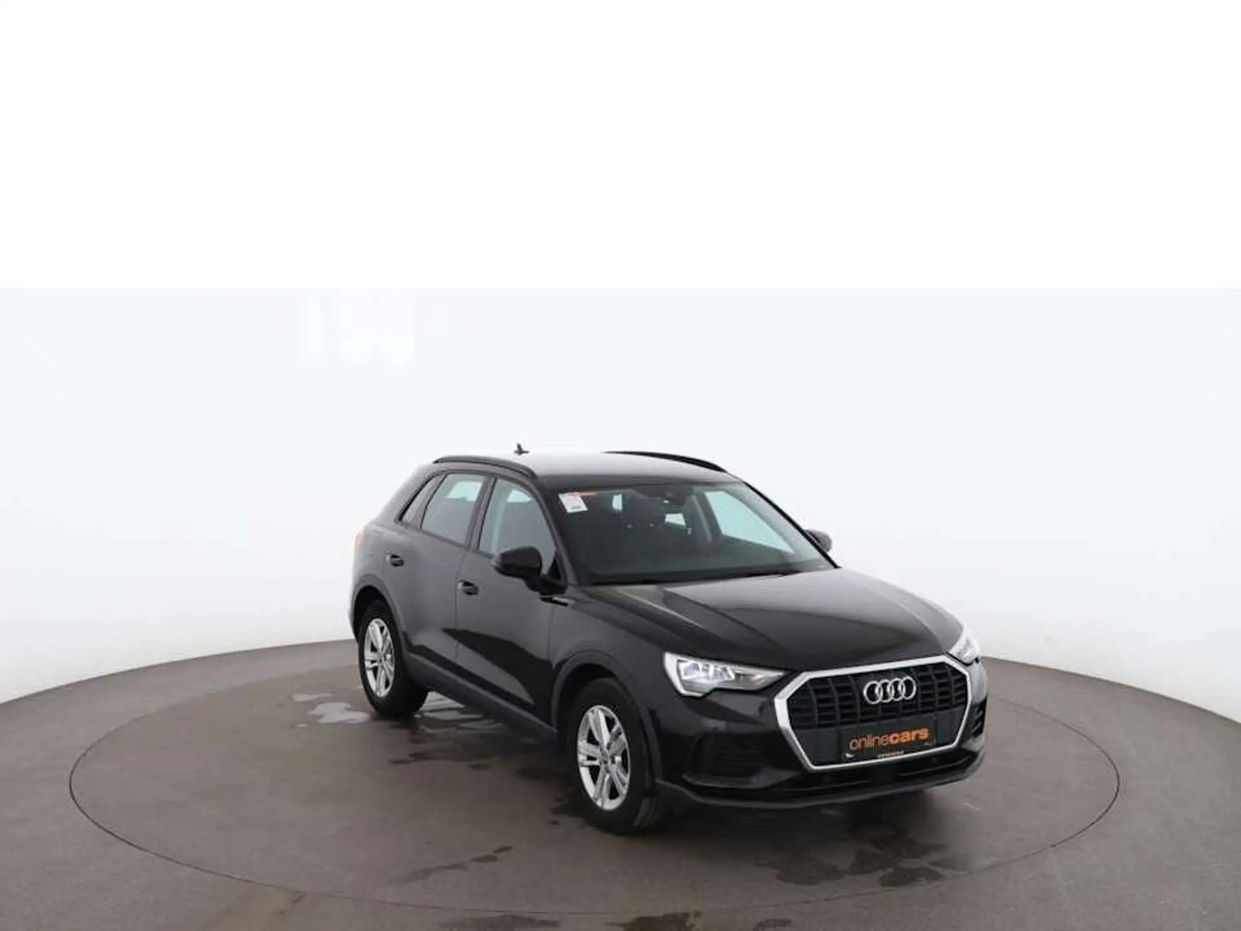 Audi - Q3