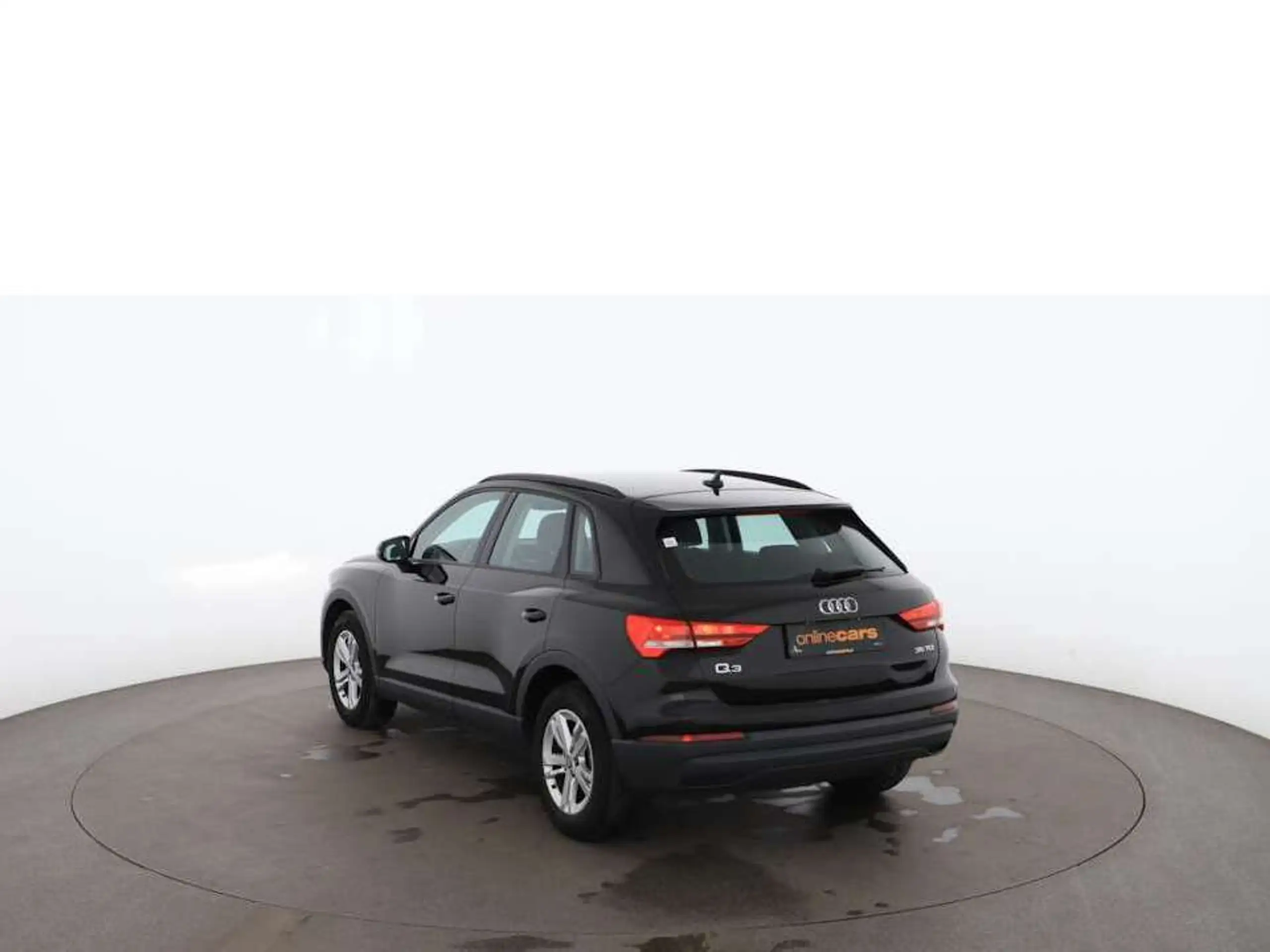 Audi - Q3