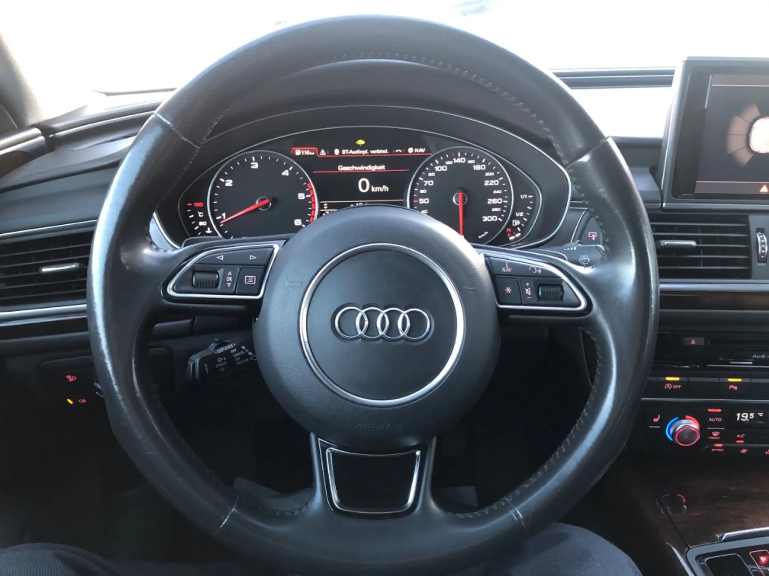 Audi - A6