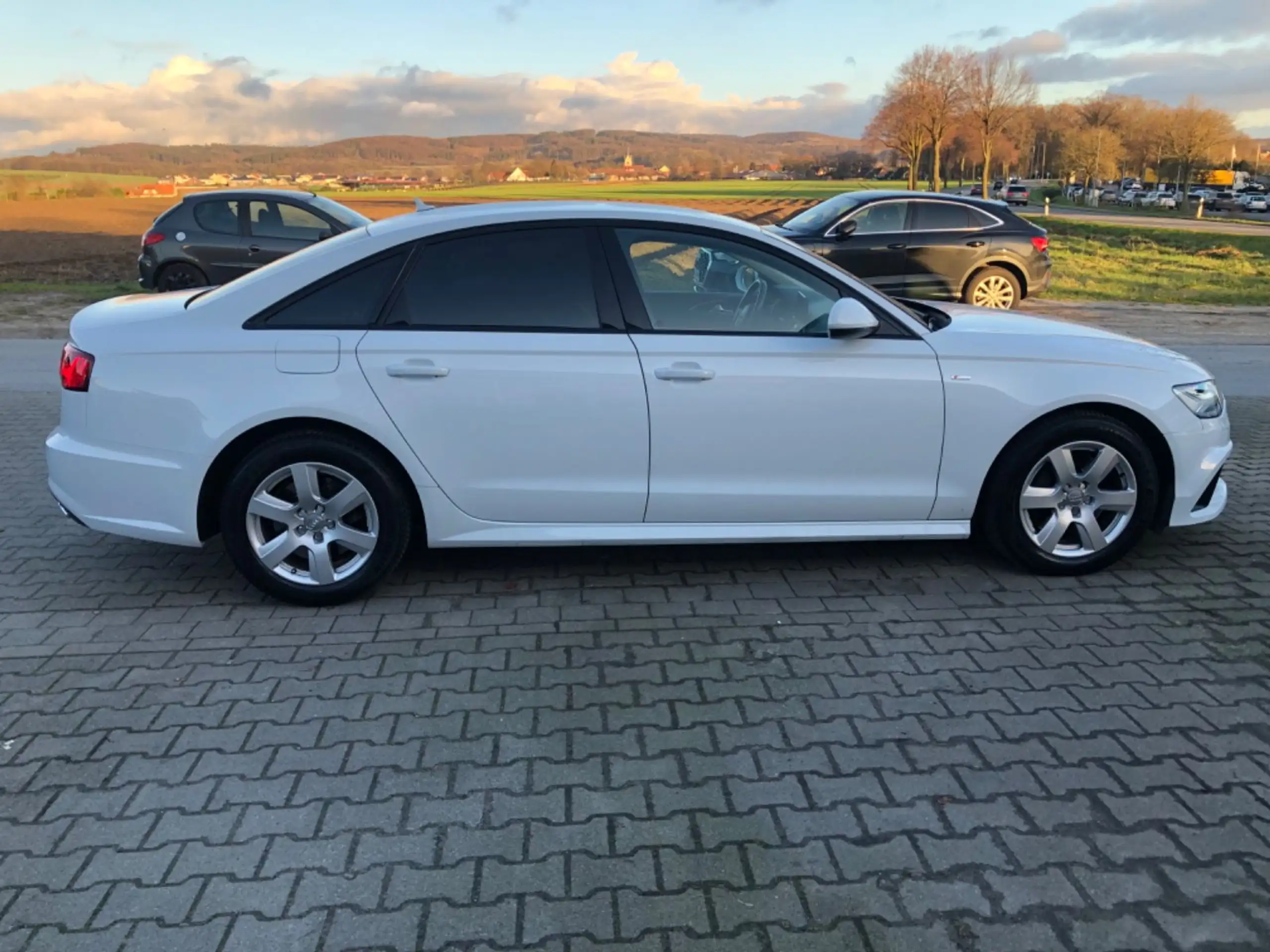 Audi - A6