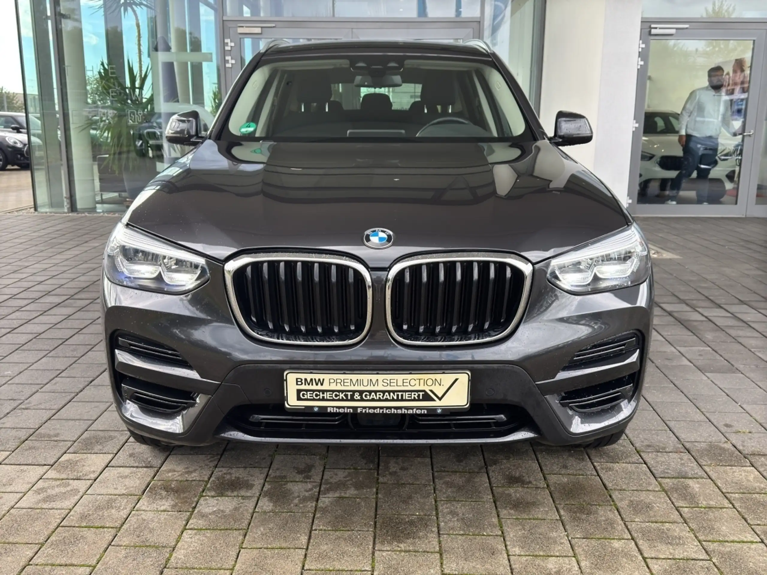 BMW - X3