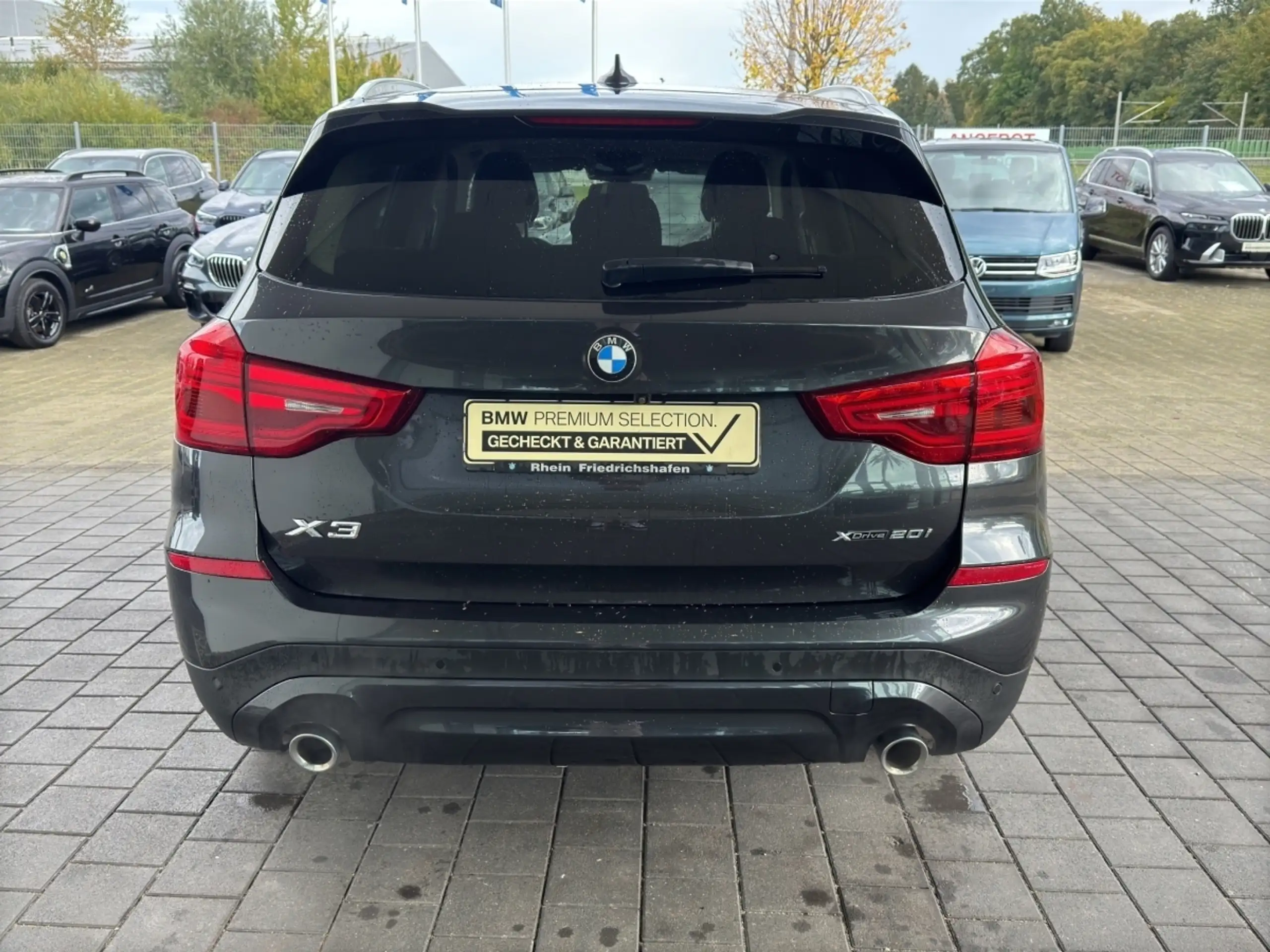 BMW - X3