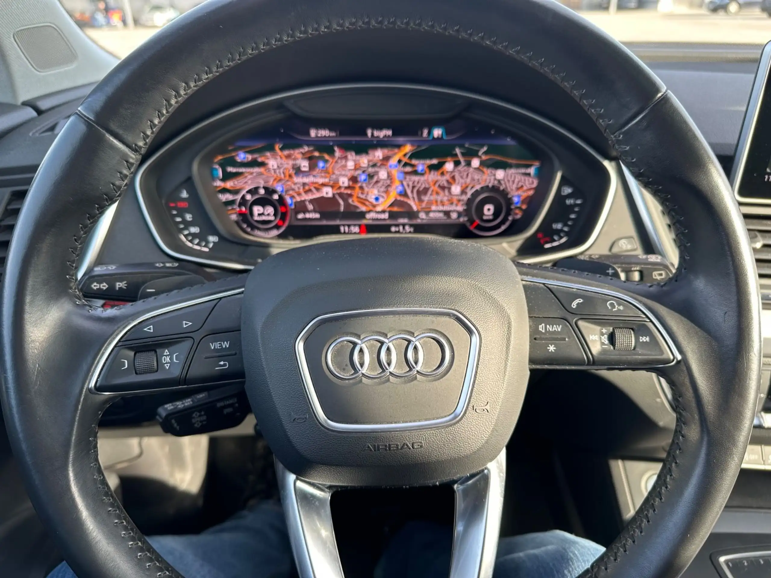 Audi - Q5