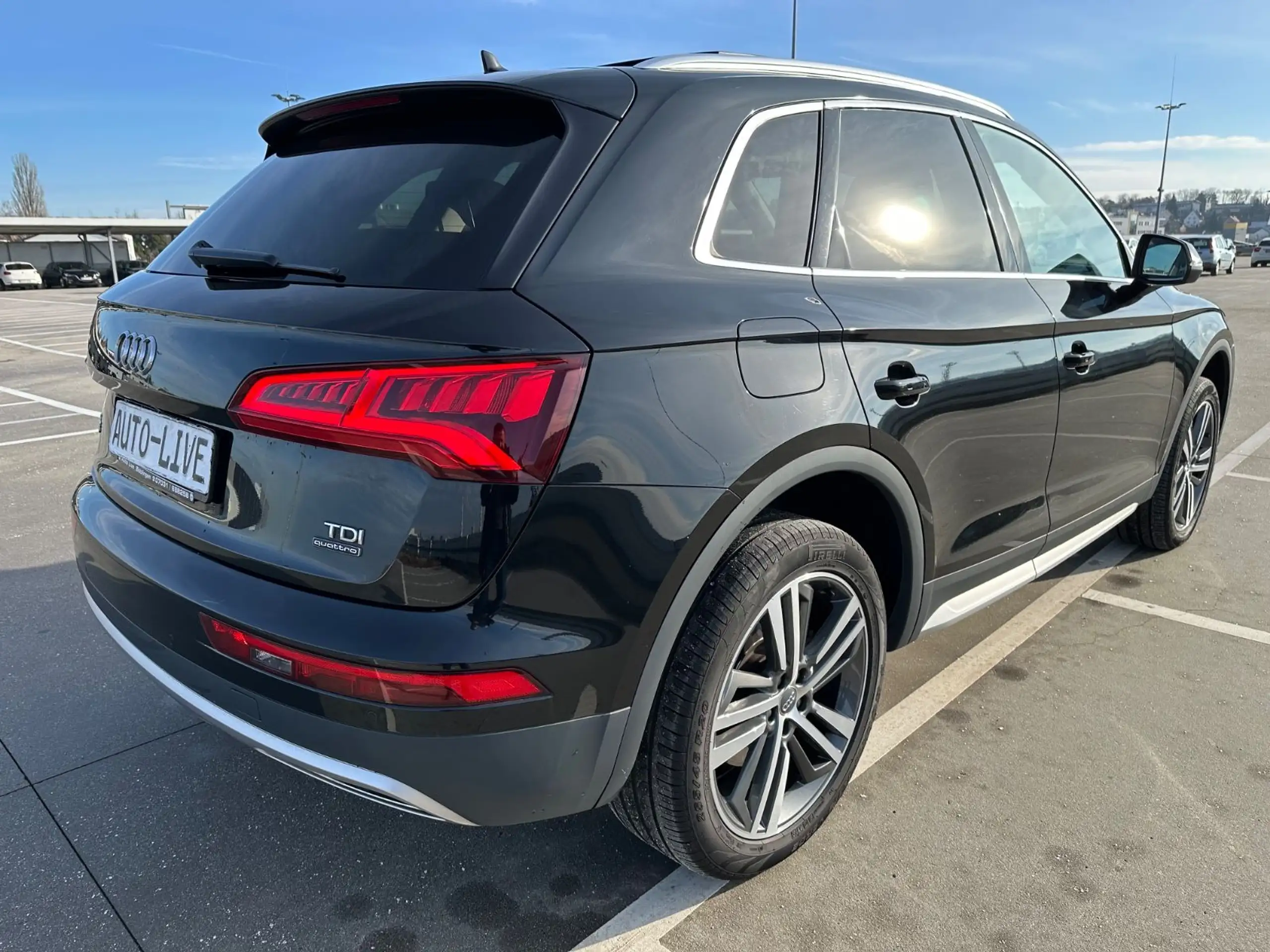 Audi - Q5