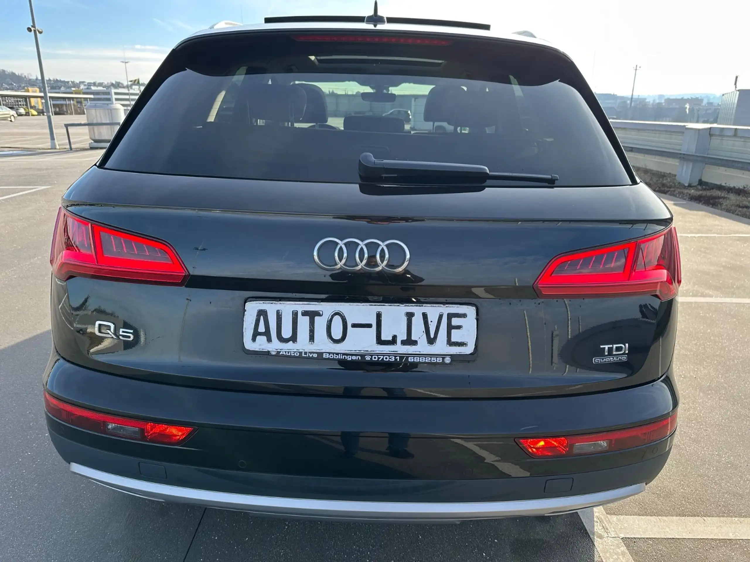 Audi - Q5