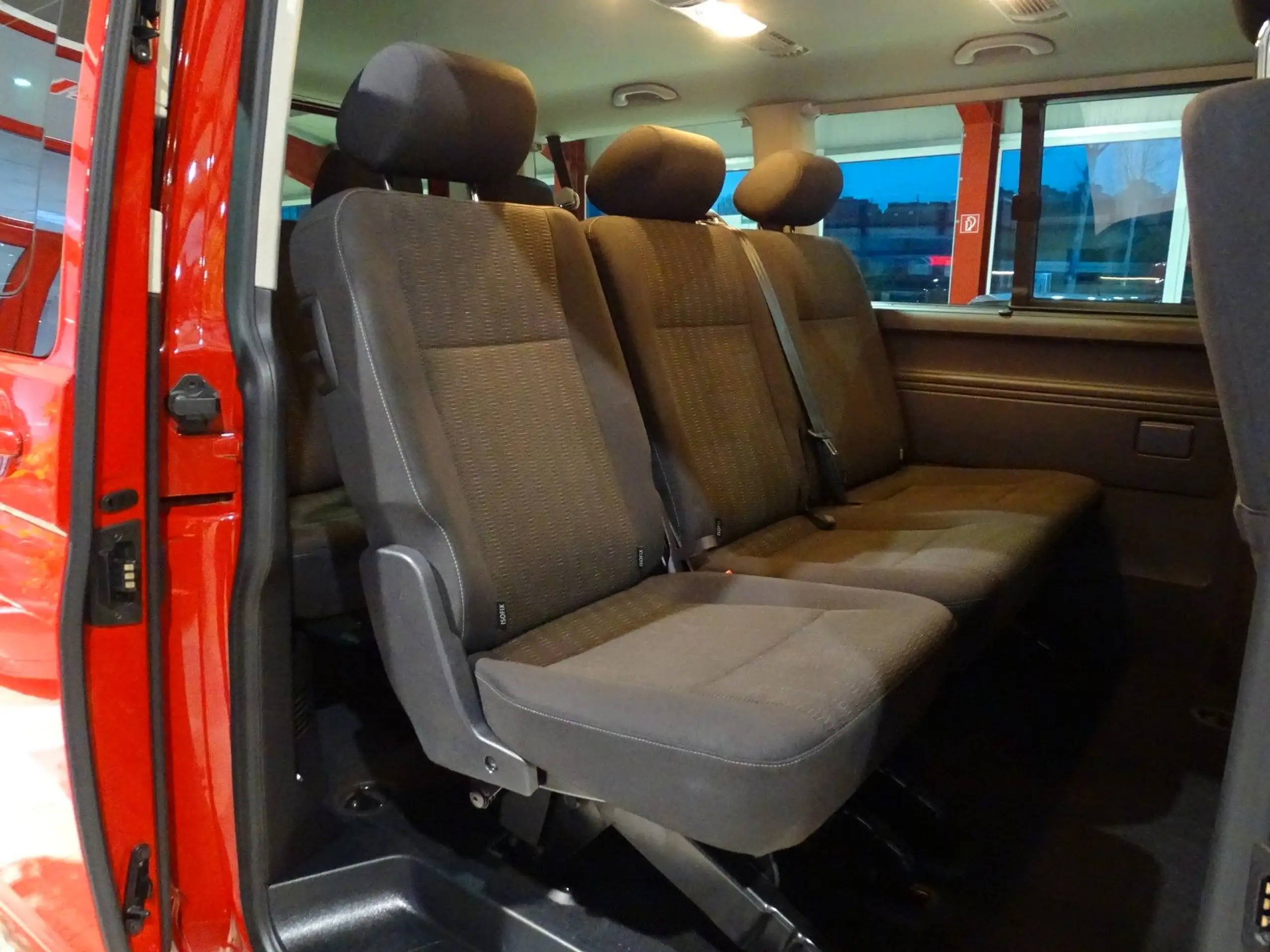 Volkswagen - T6 Transporter