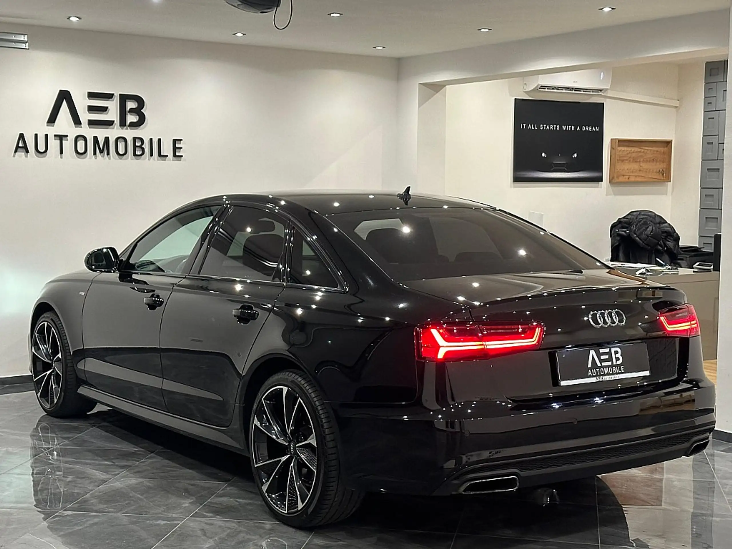 Audi - A6