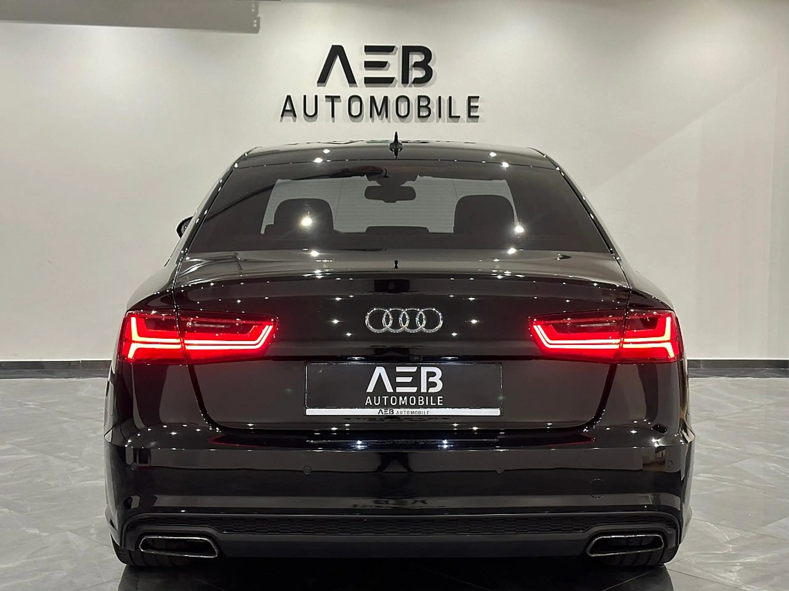 Audi - A6