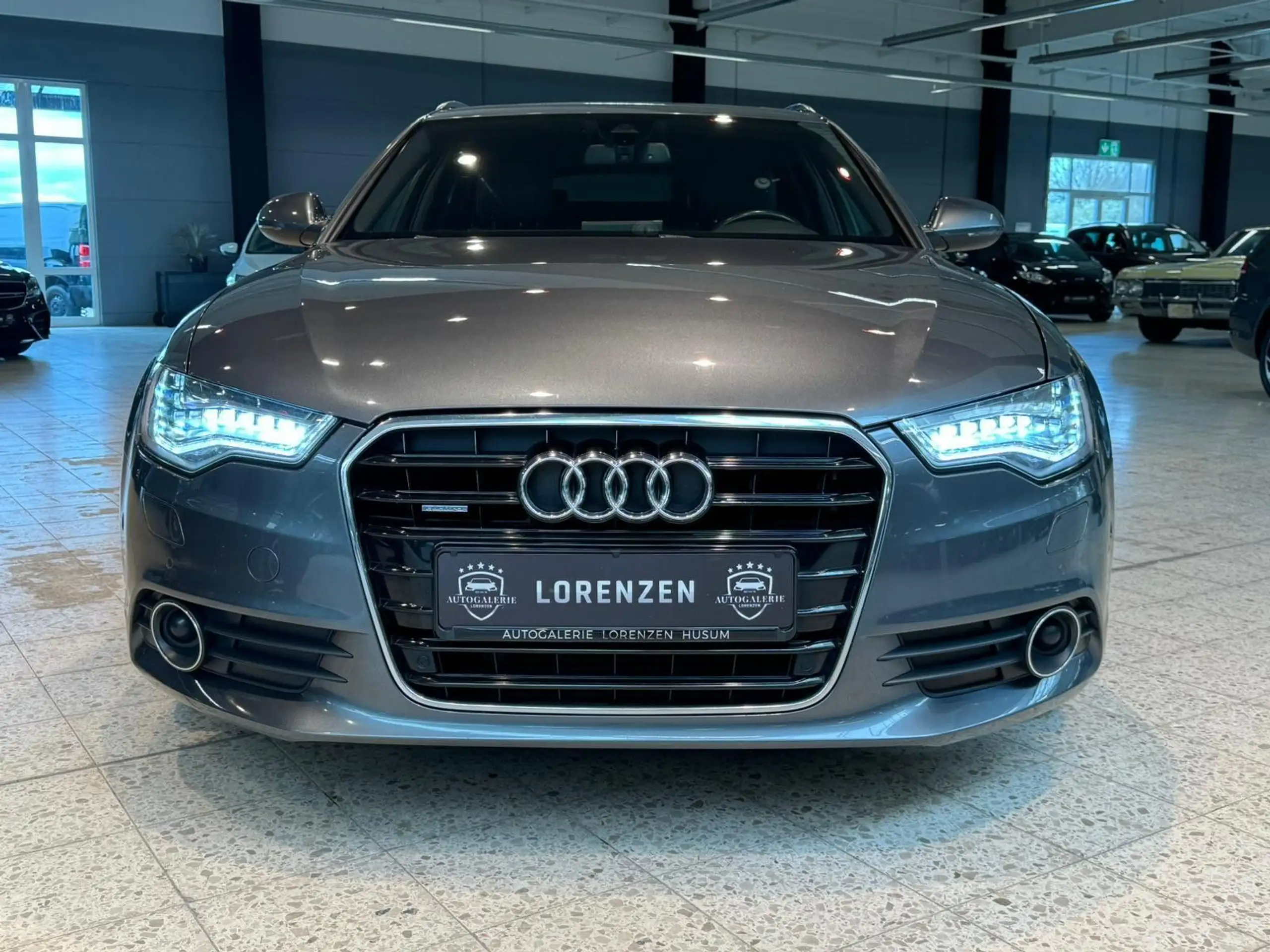 Audi - A6