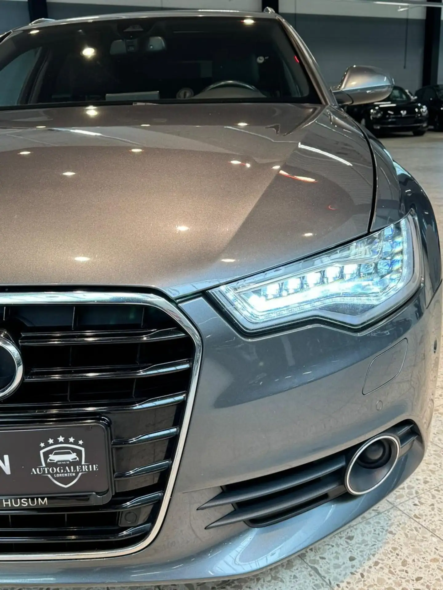 Audi - A6