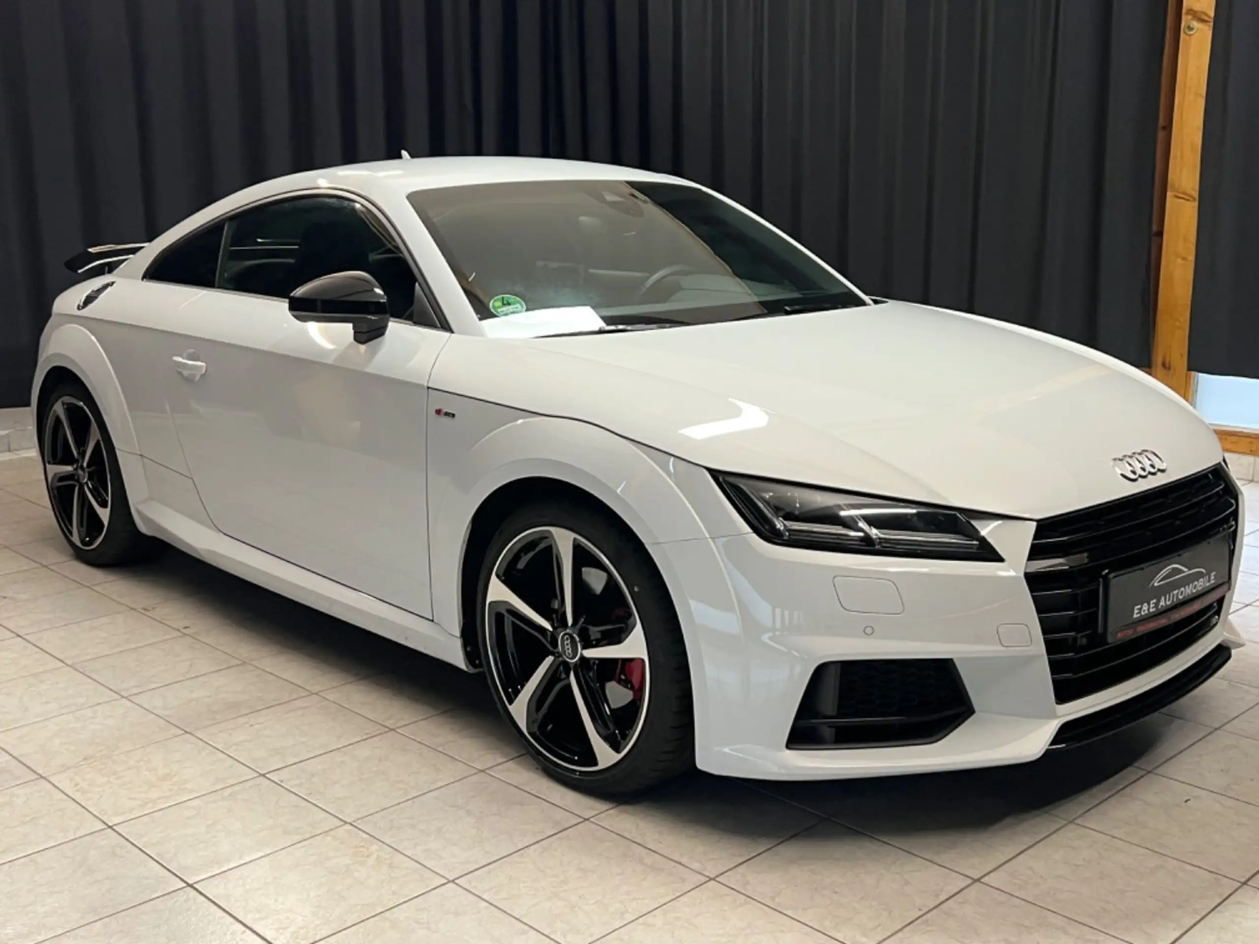 Audi - TT