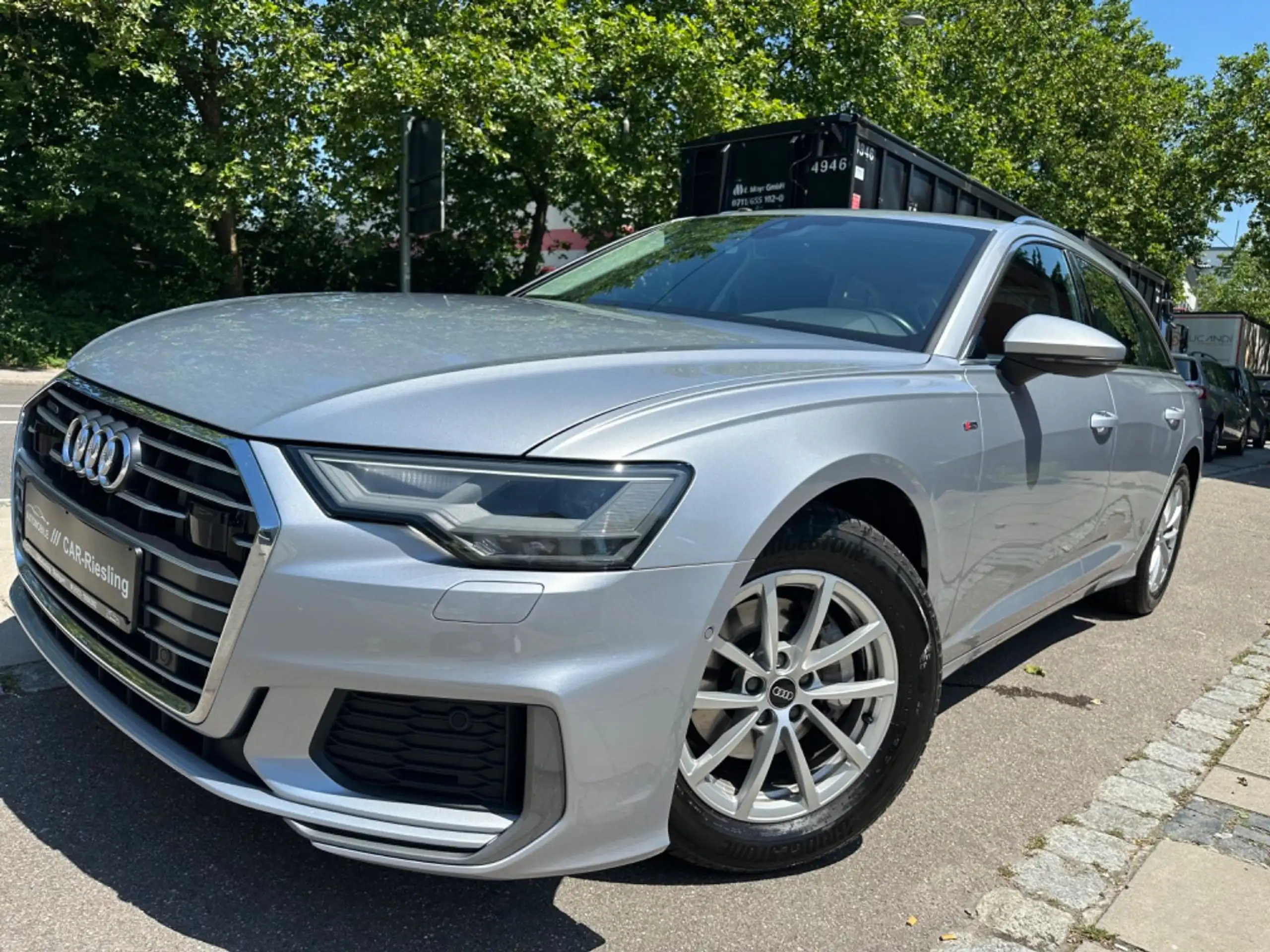 Audi - A6