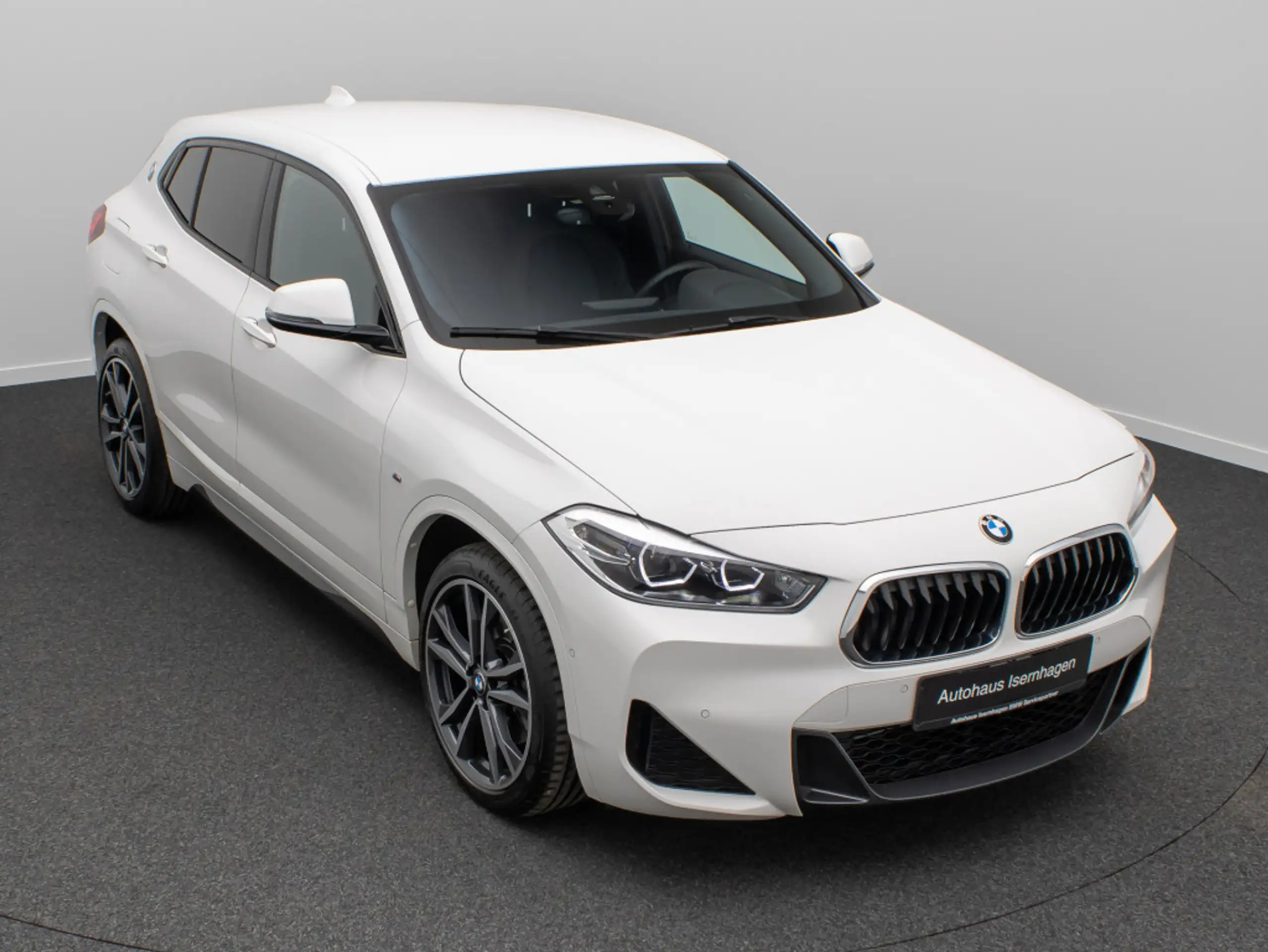 BMW - X2