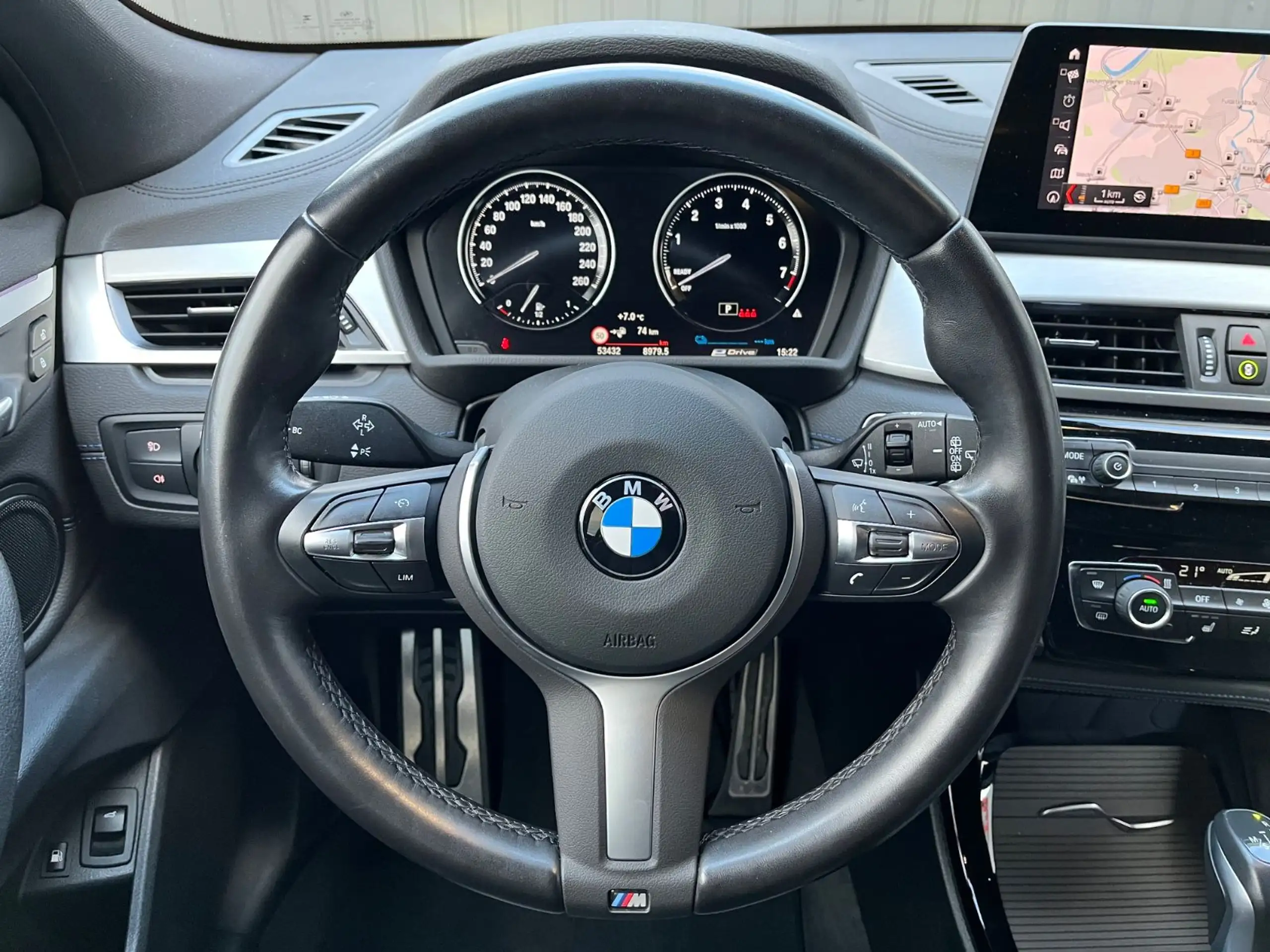 BMW - X2