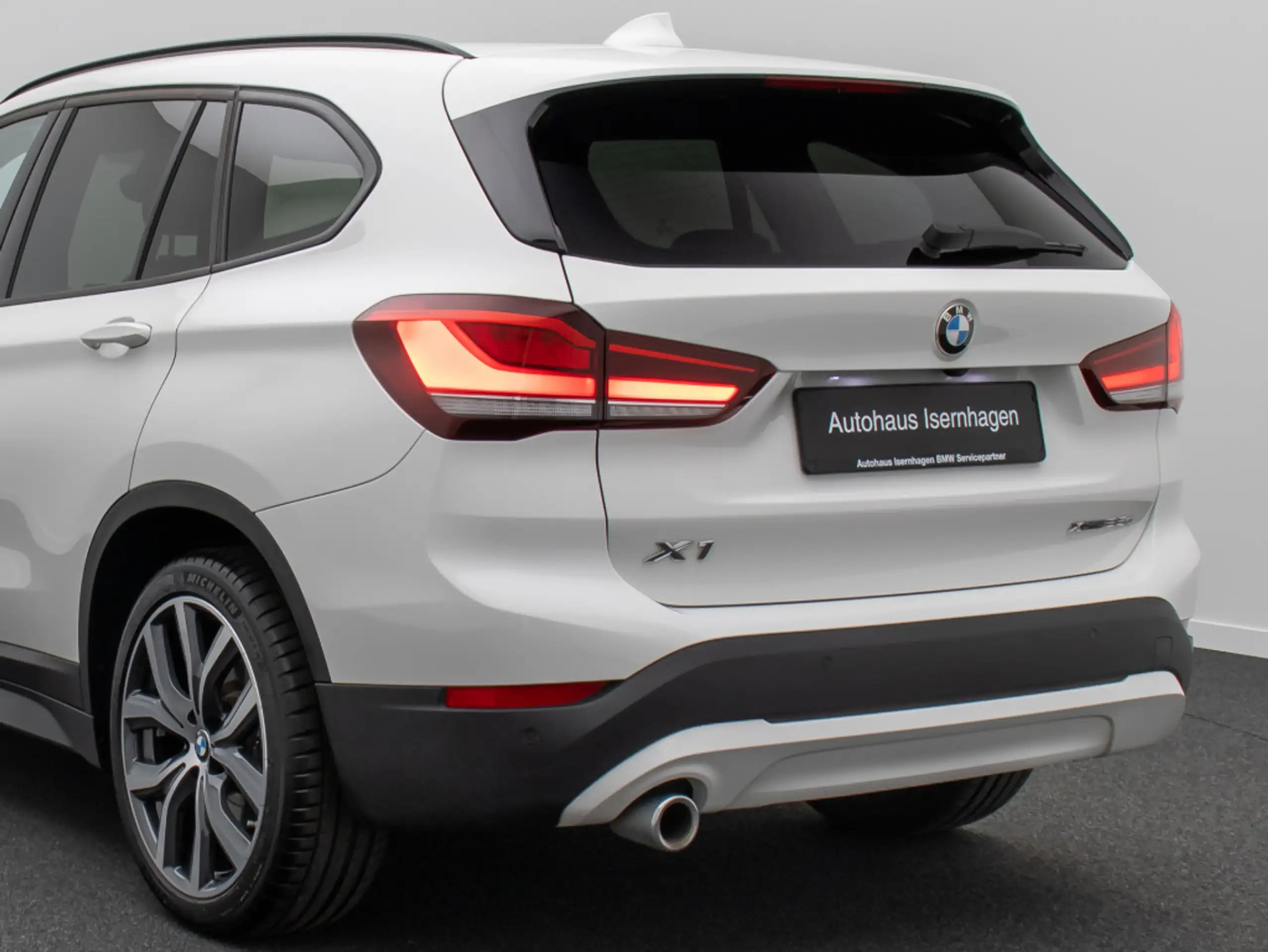 BMW - X1