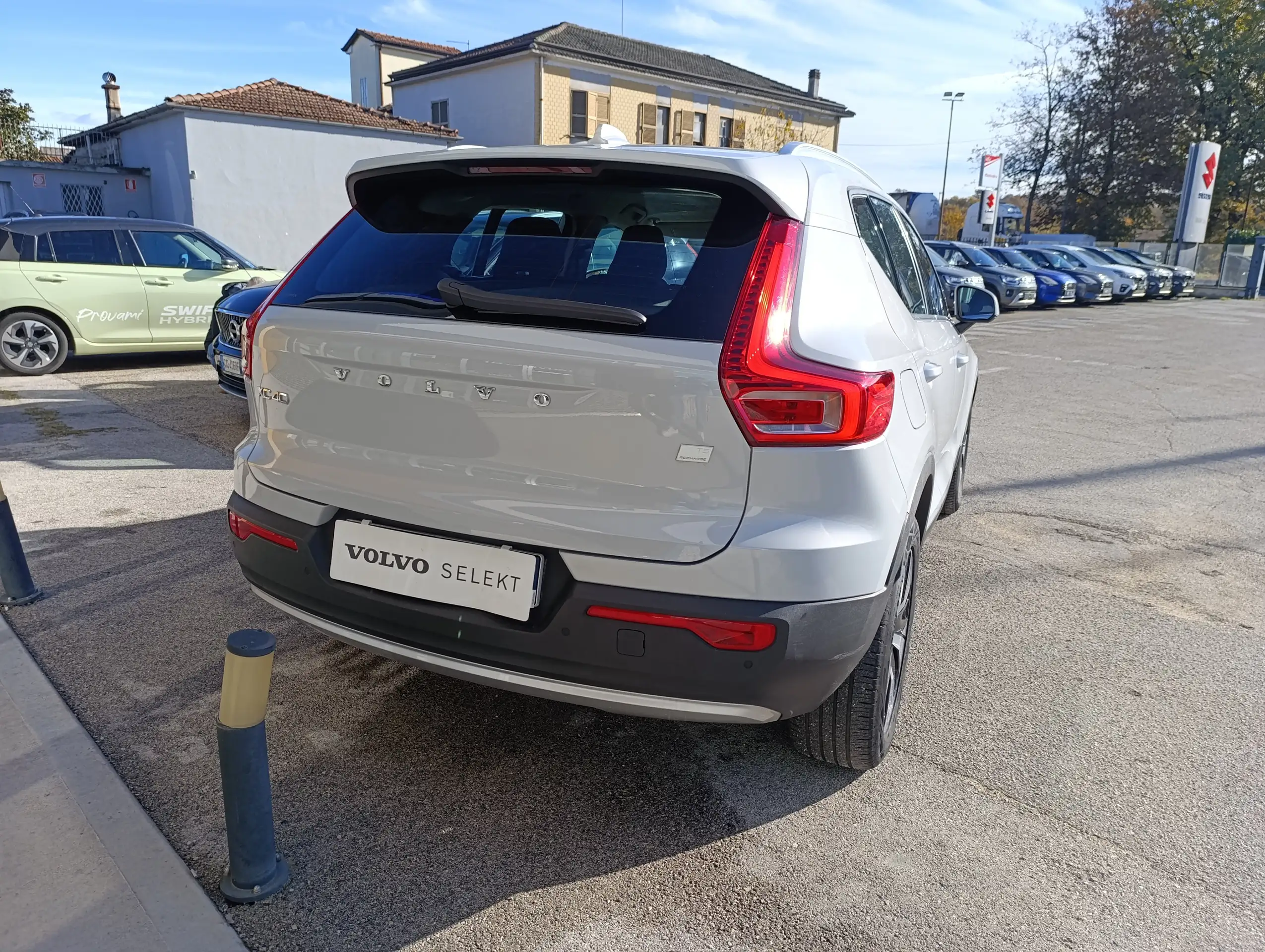 Volvo - XC40