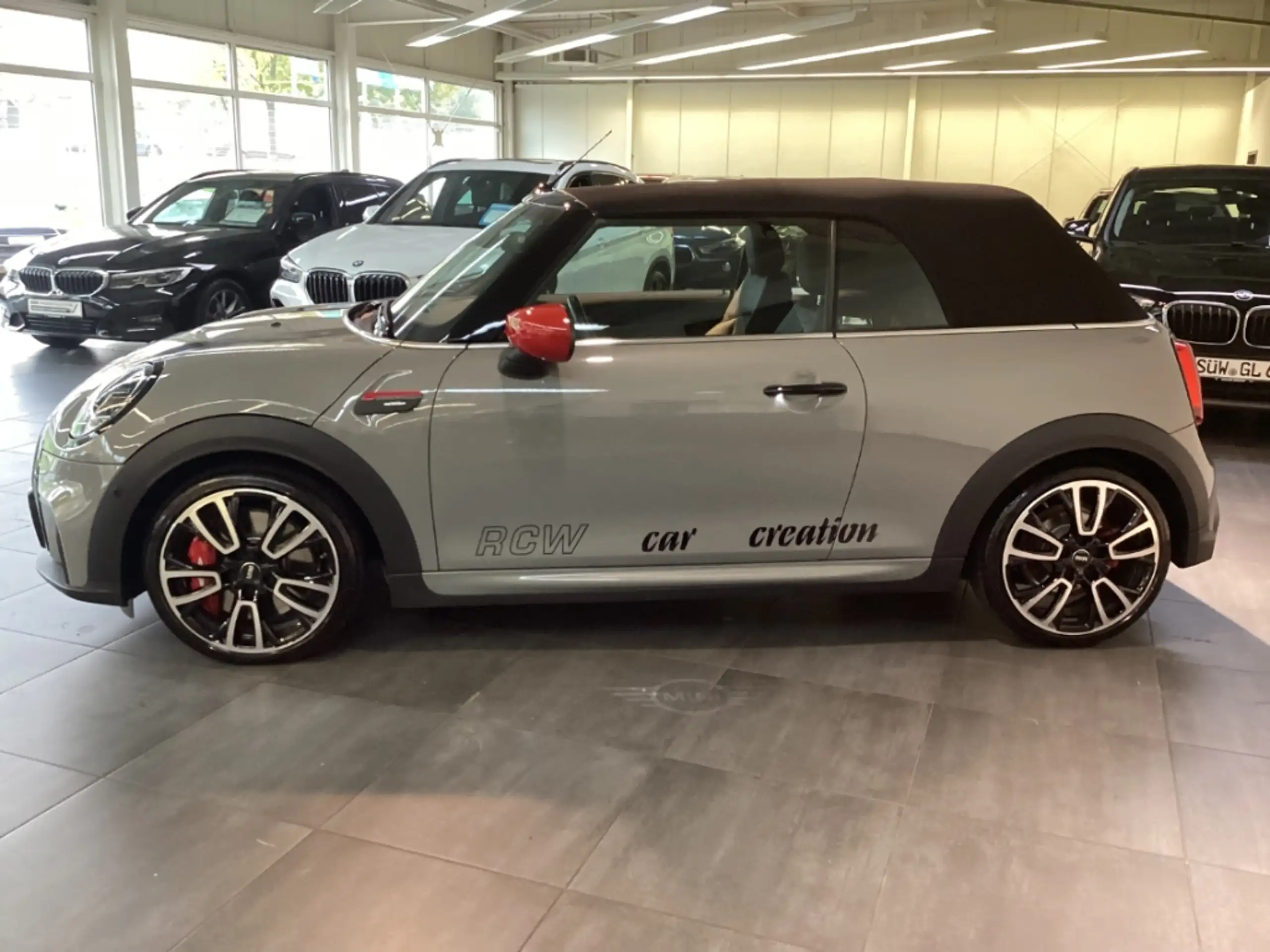 MINI - John Cooper Works Cabrio