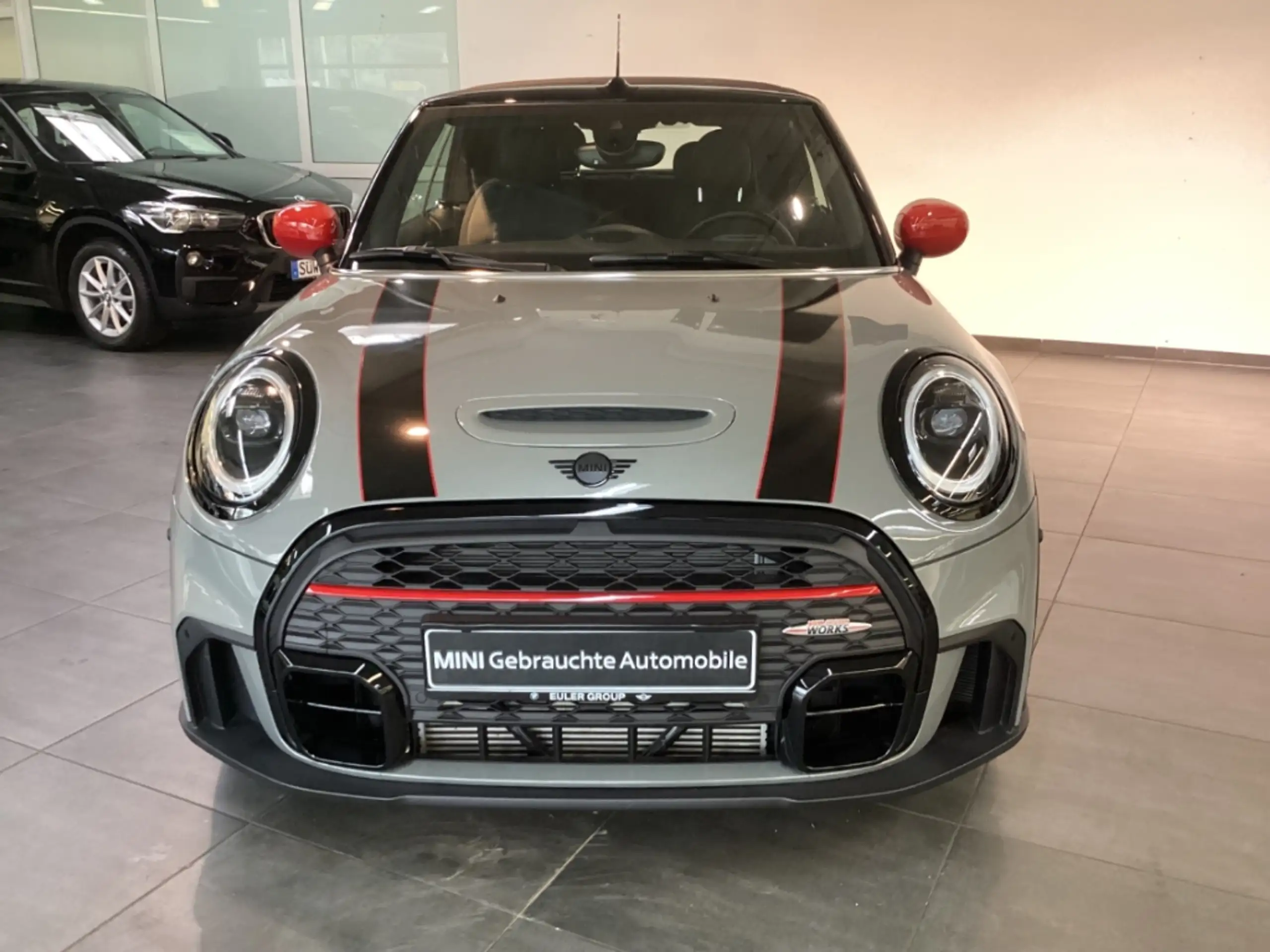 MINI - John Cooper Works Cabrio