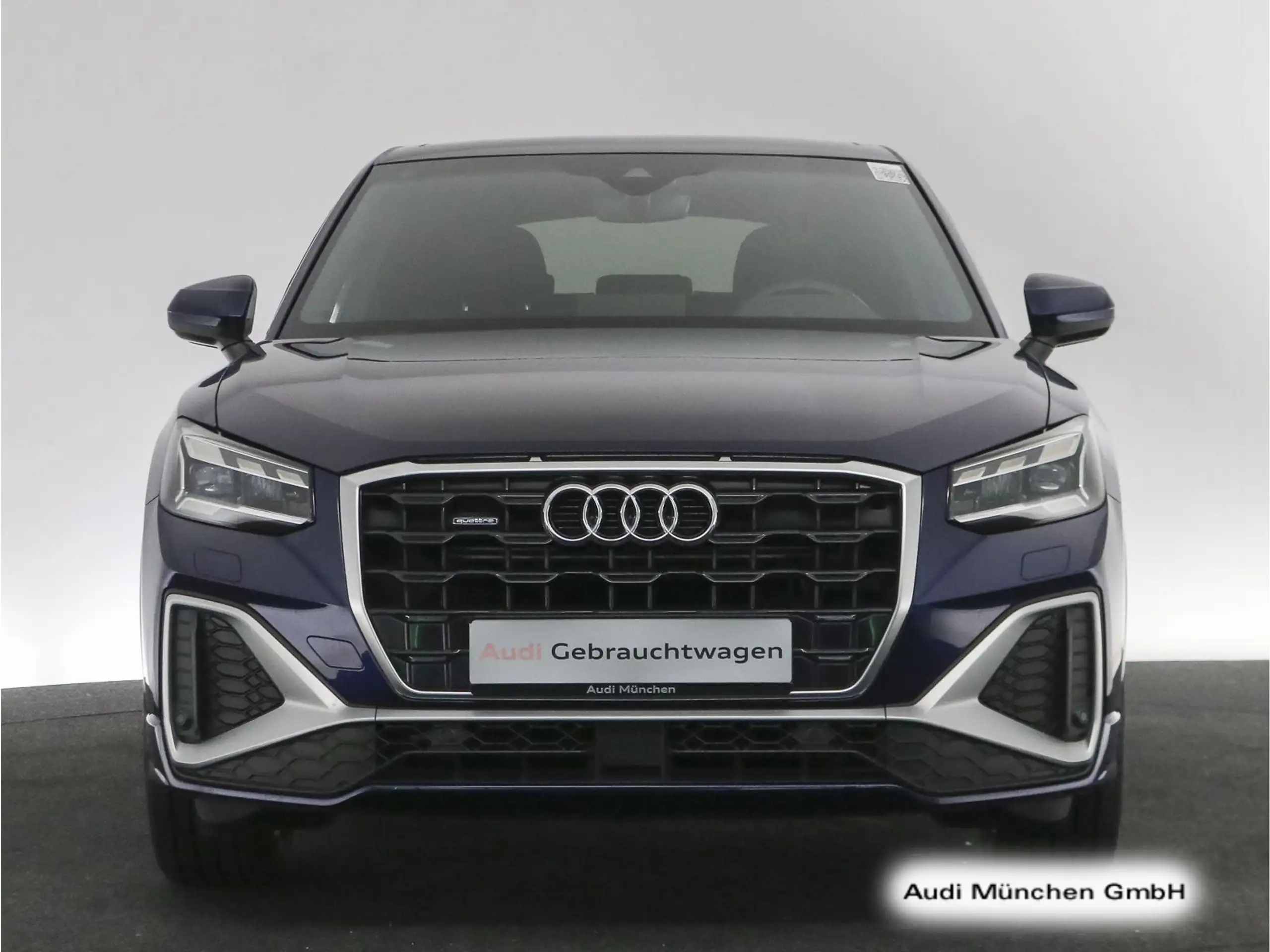 Audi - Q2