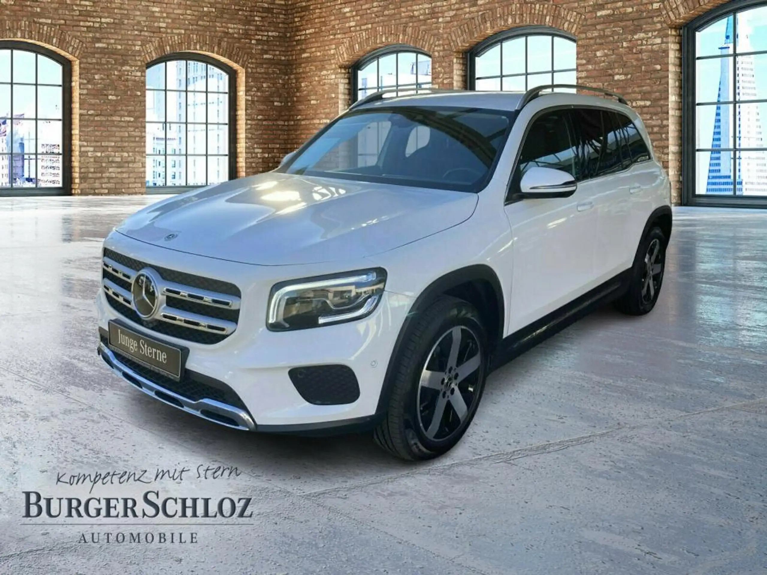 Mercedes-Benz GLB 220 2021