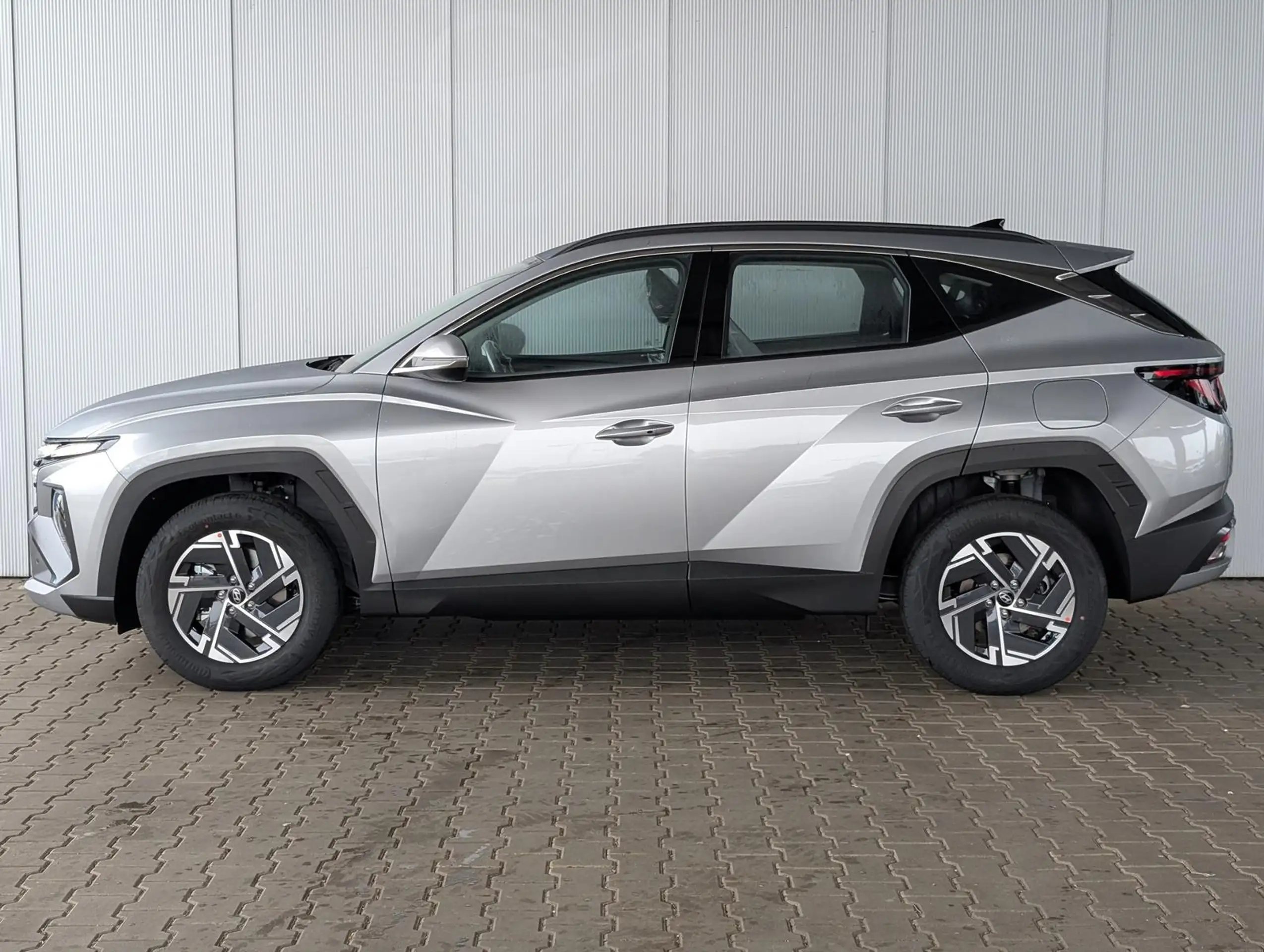 Hyundai - TUCSON