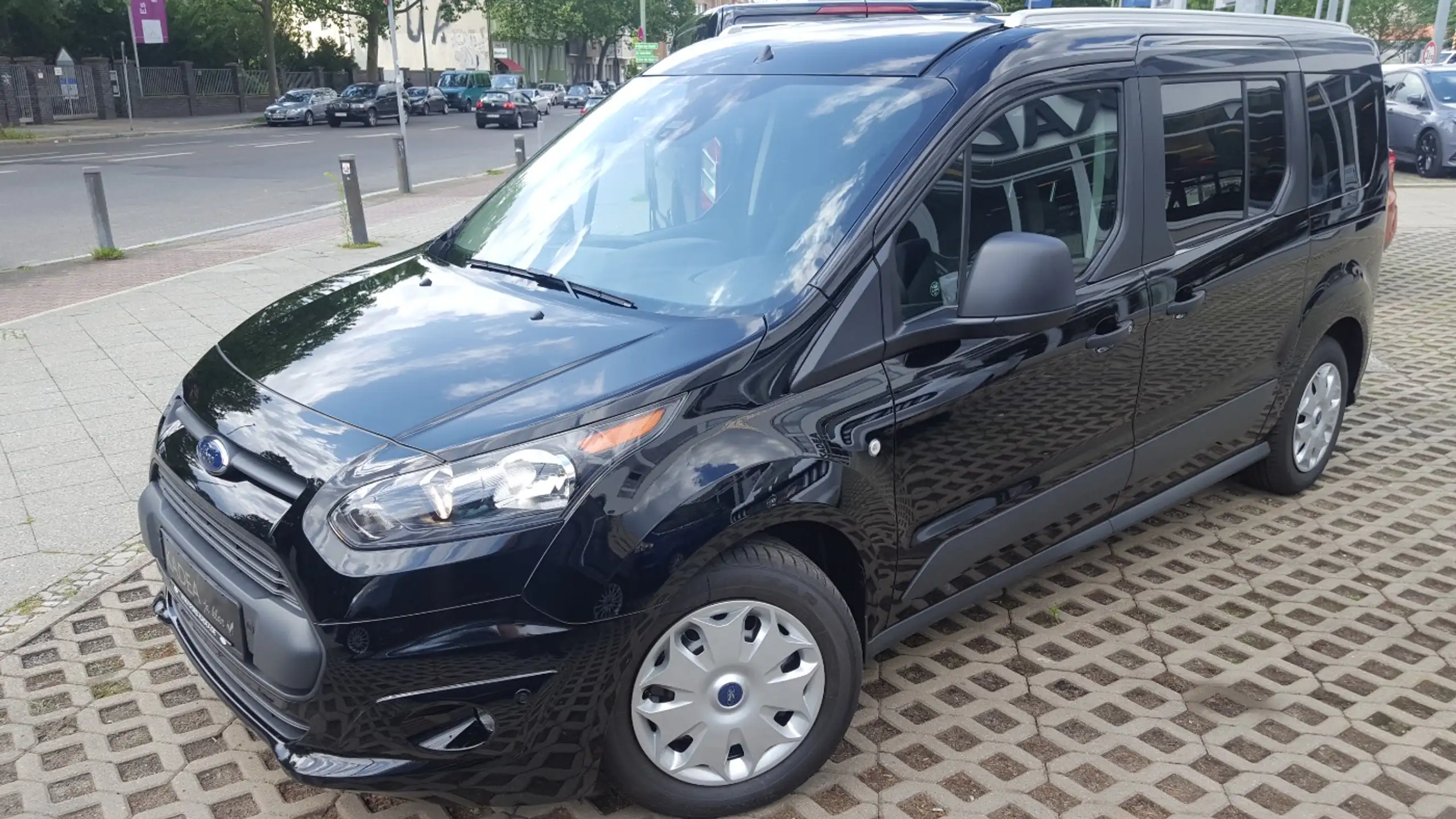 Ford - Transit Connect