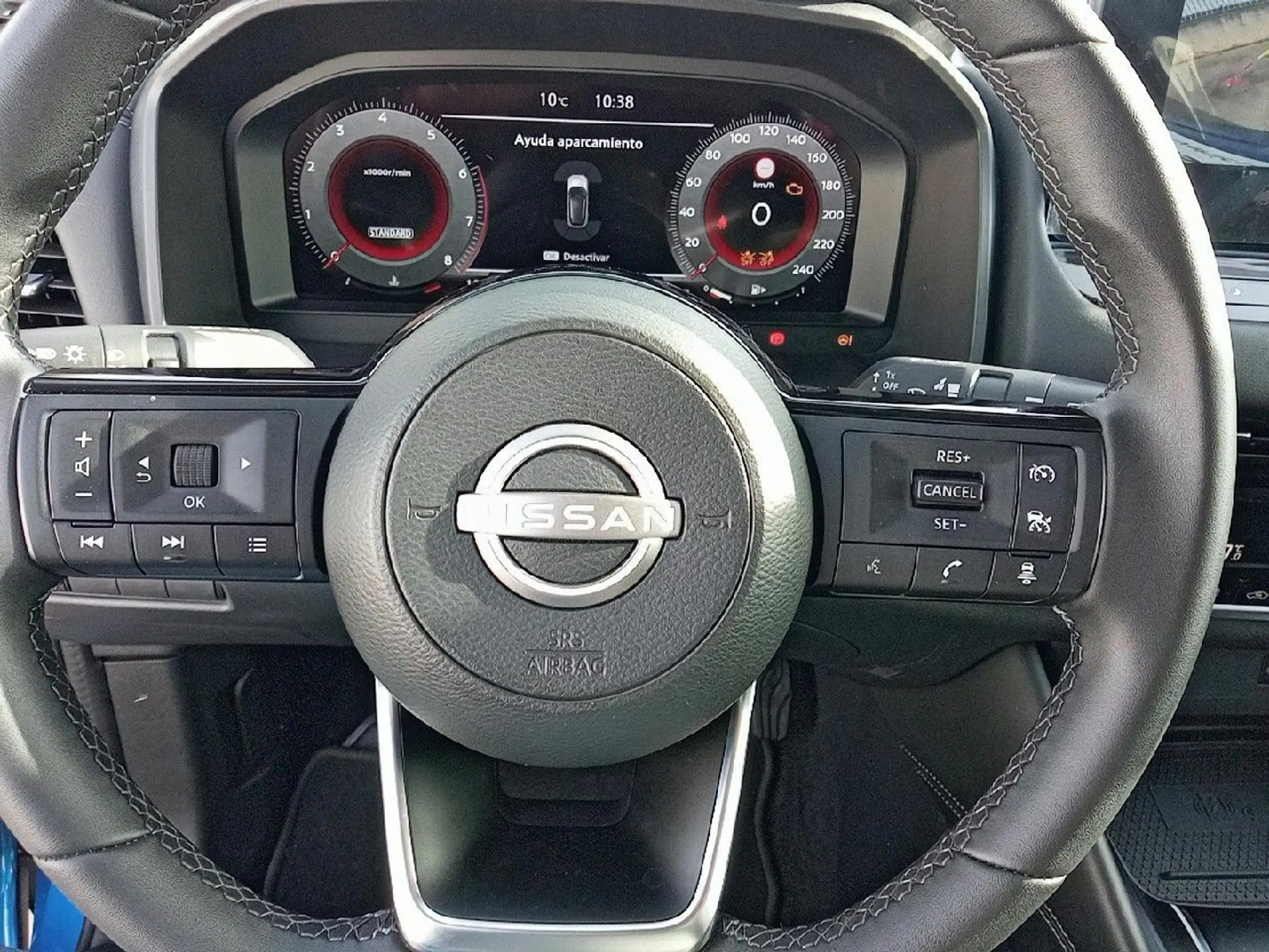 Nissan - Qashqai