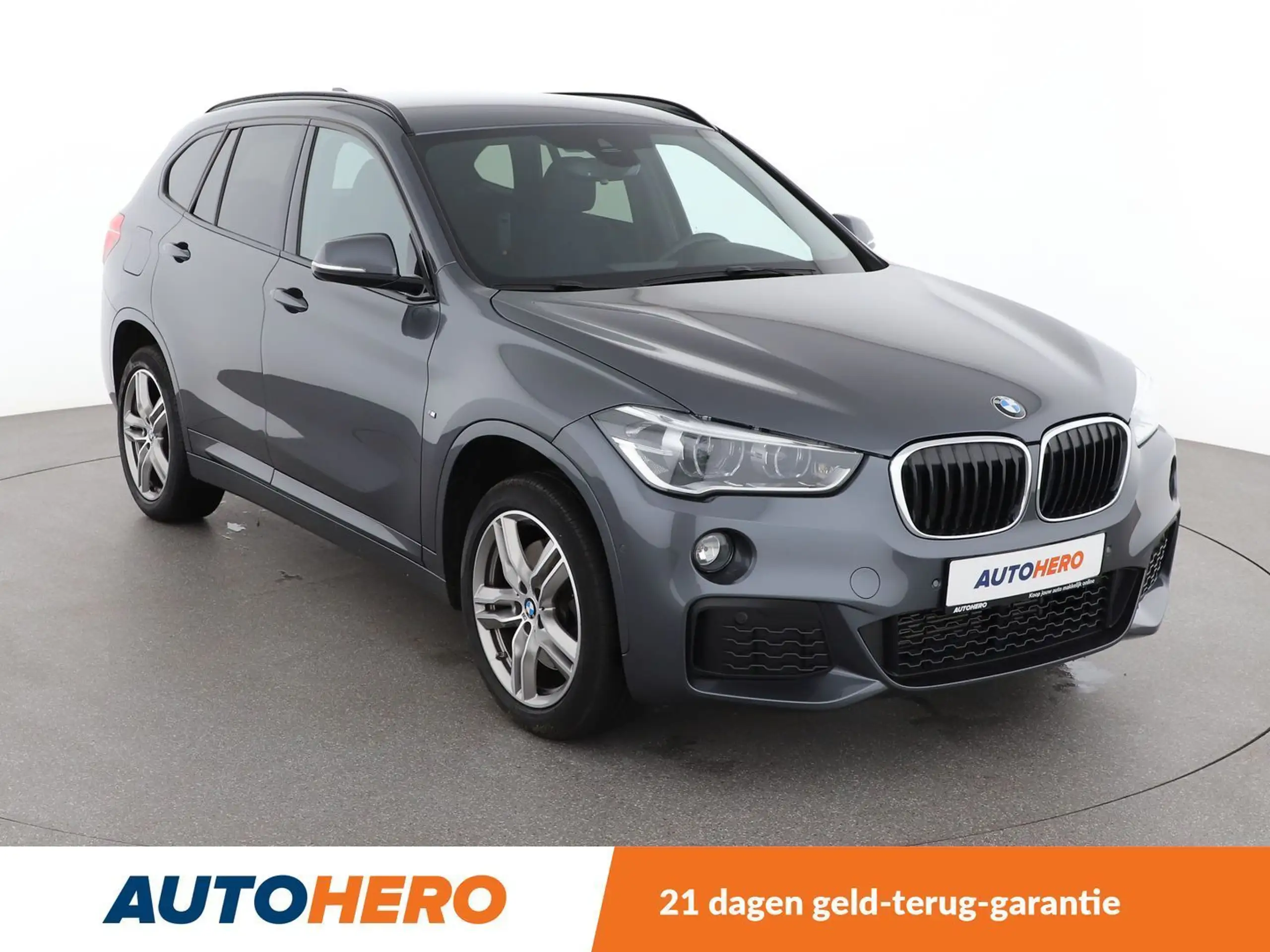 BMW - X1