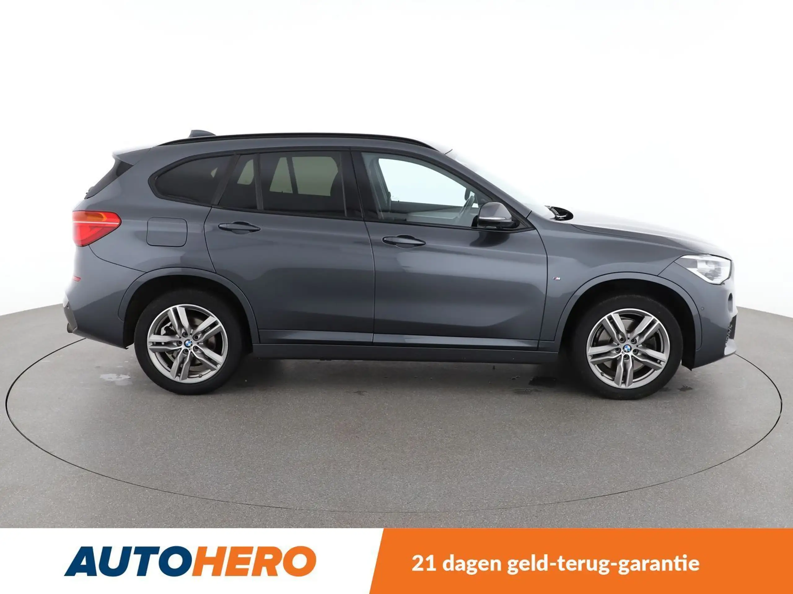 BMW - X1