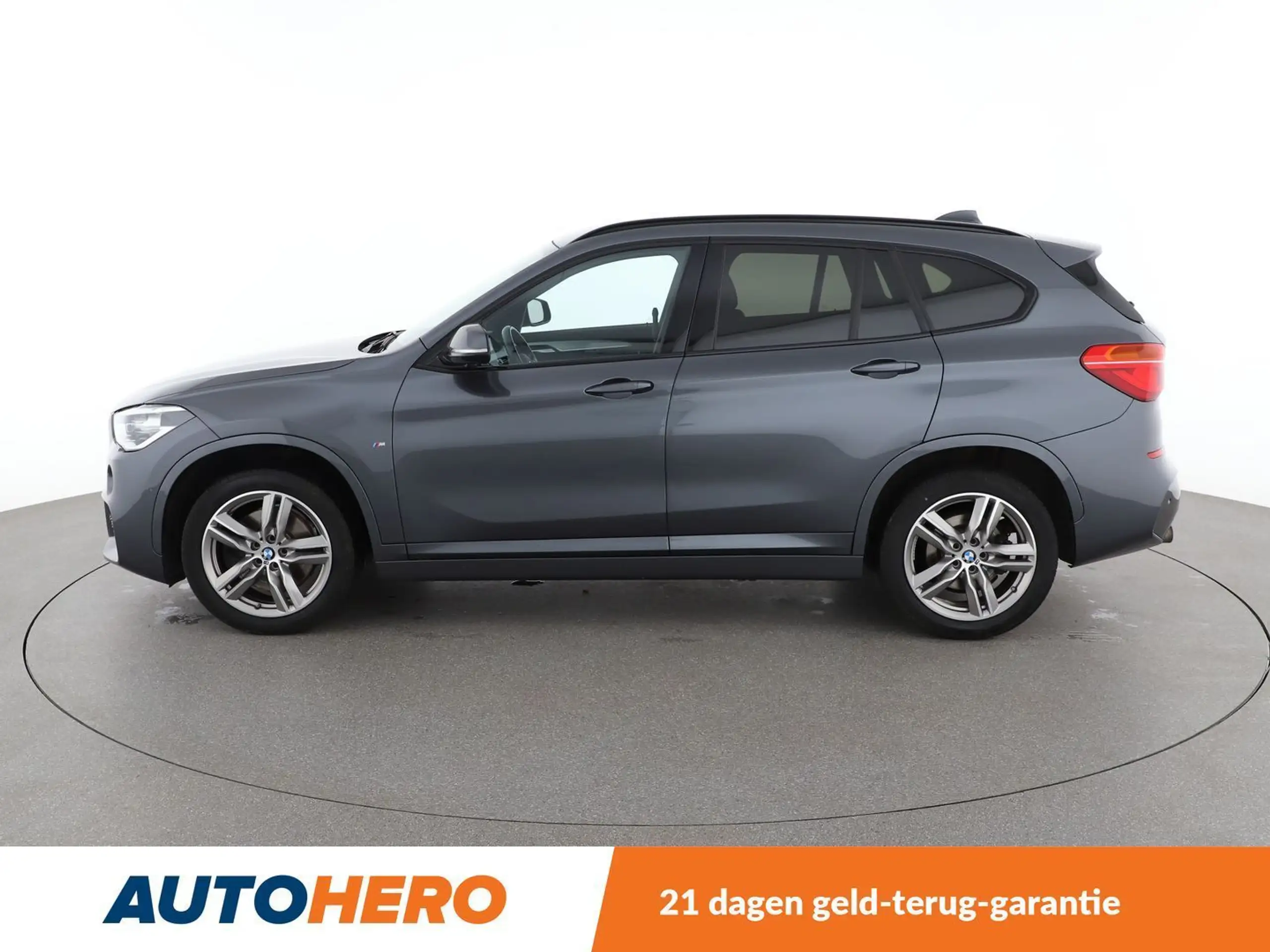 BMW - X1