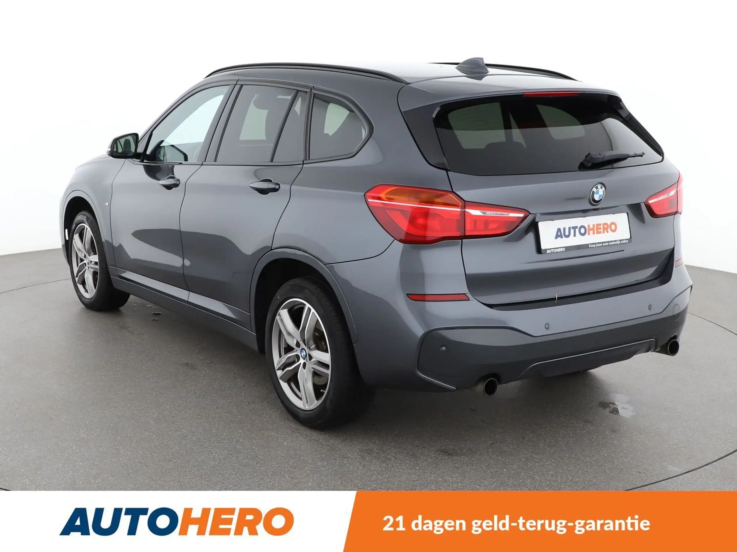 BMW - X1