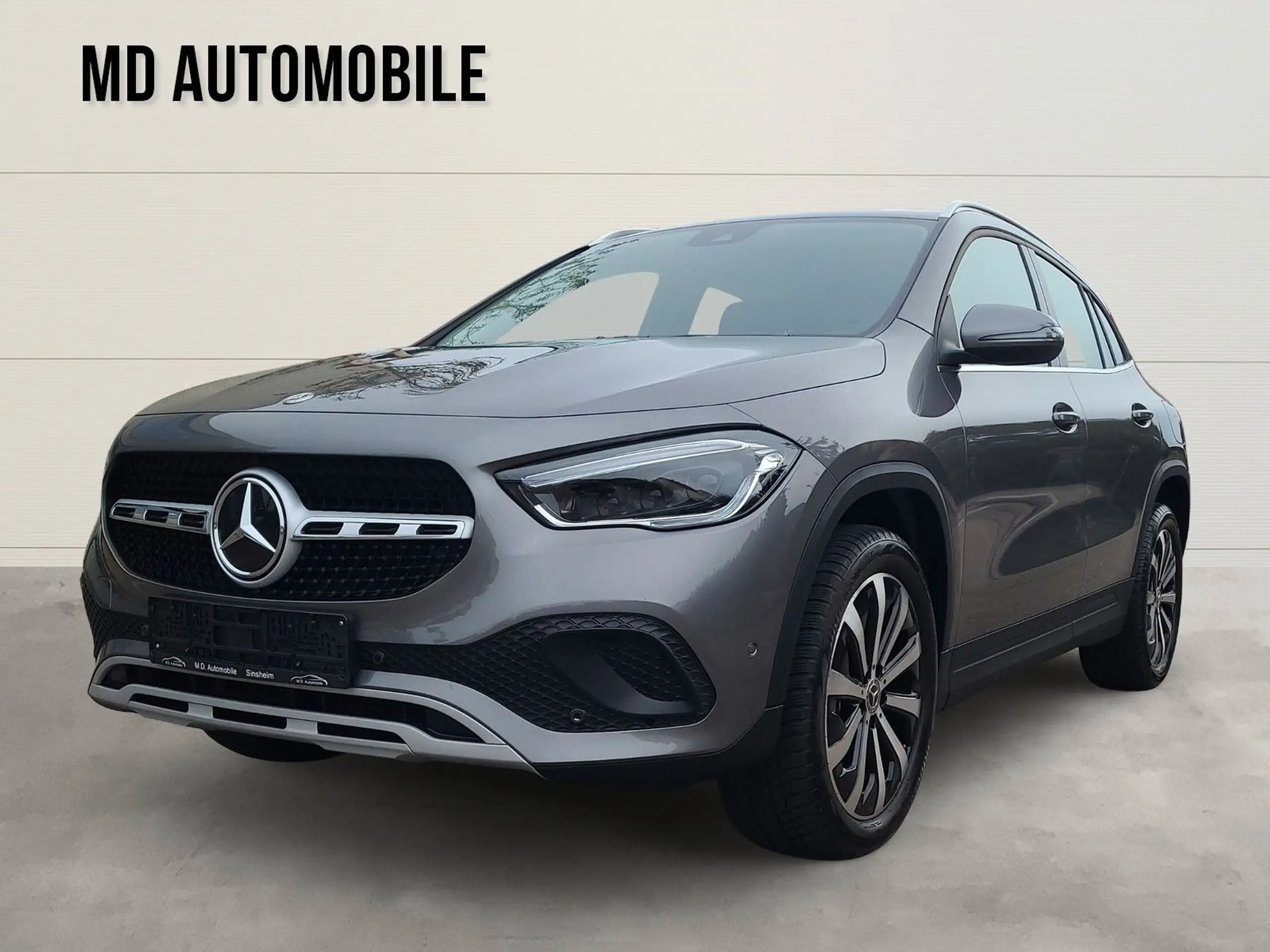 Mercedes-Benz - GLA 200