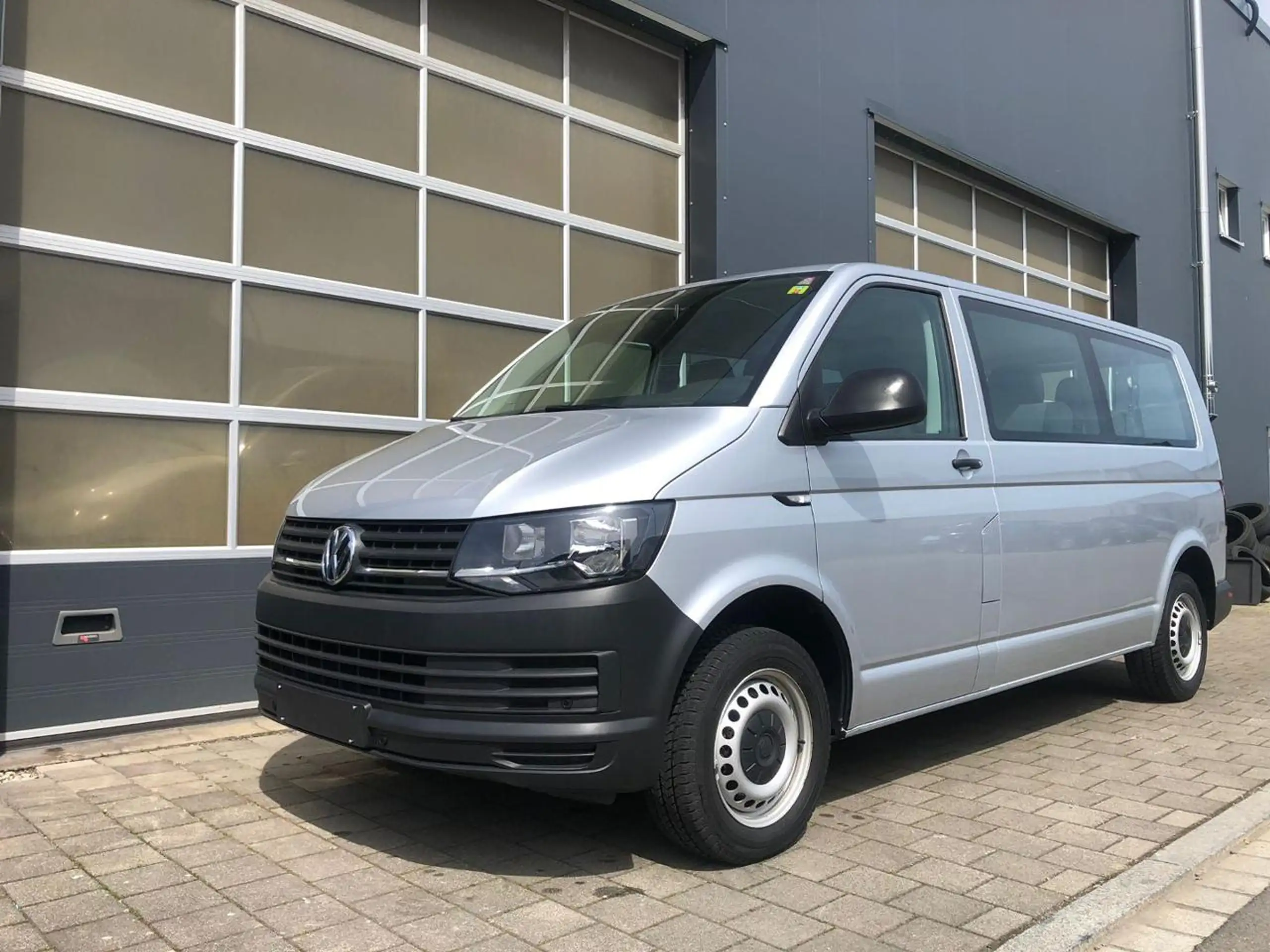 Volkswagen - Transporter