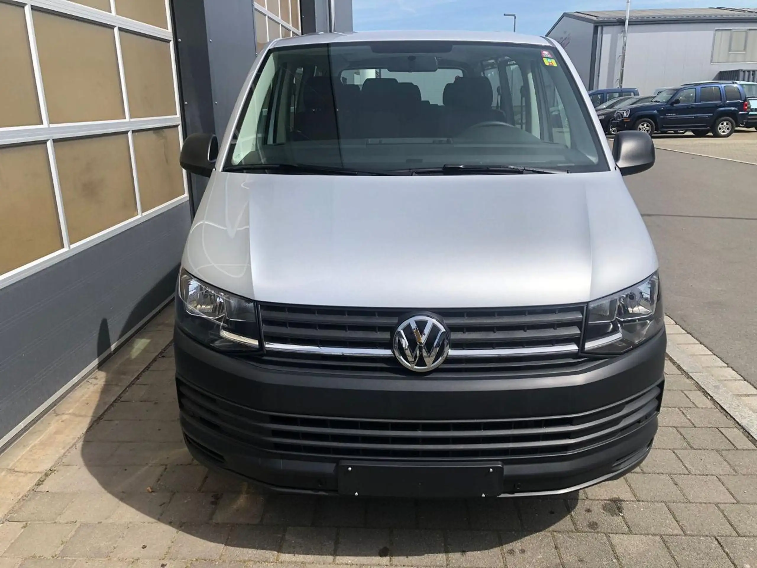 Volkswagen - Transporter